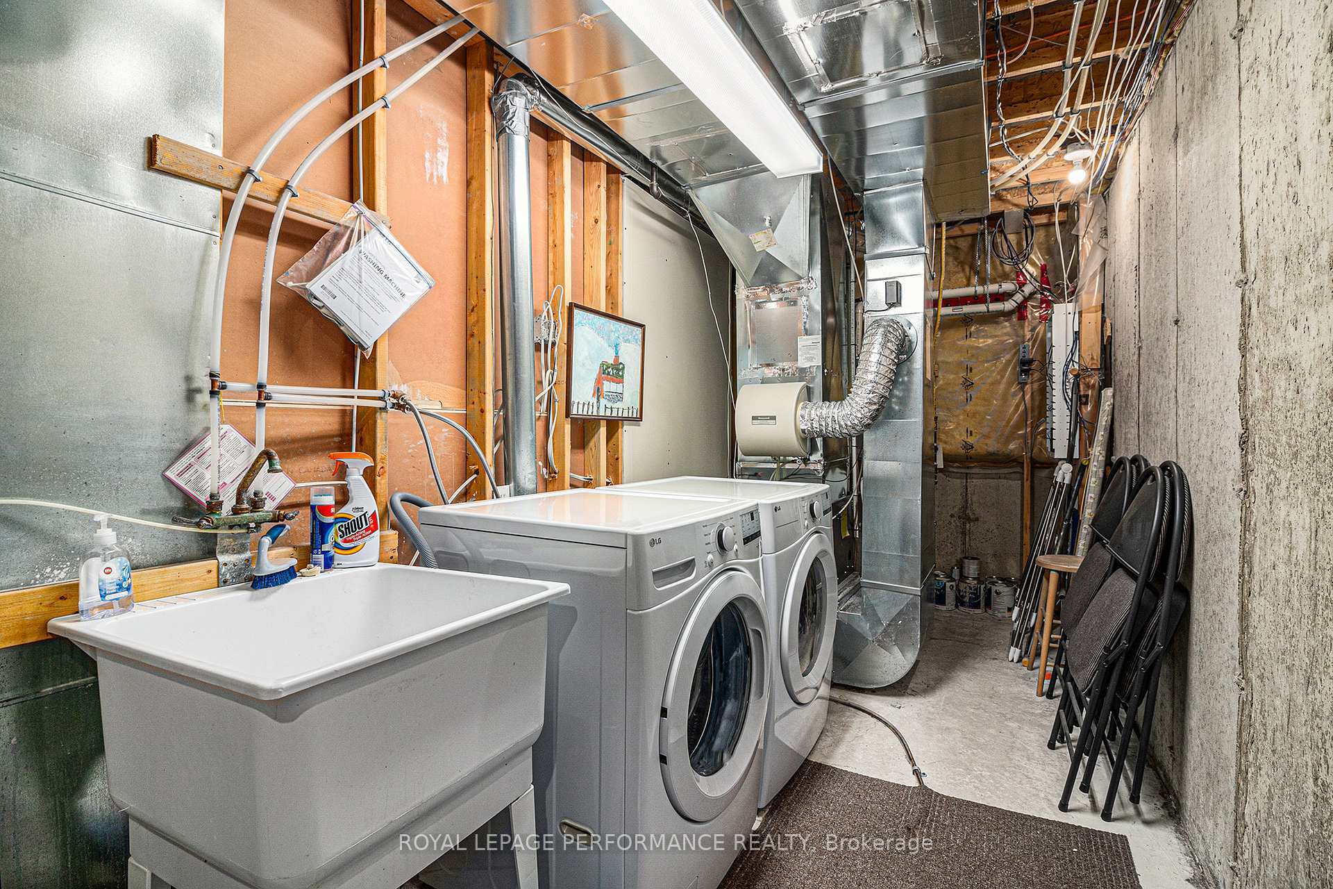 Photo 32 of 735 Crowberry Street, Ottawa, Avalon East — HOMEH
