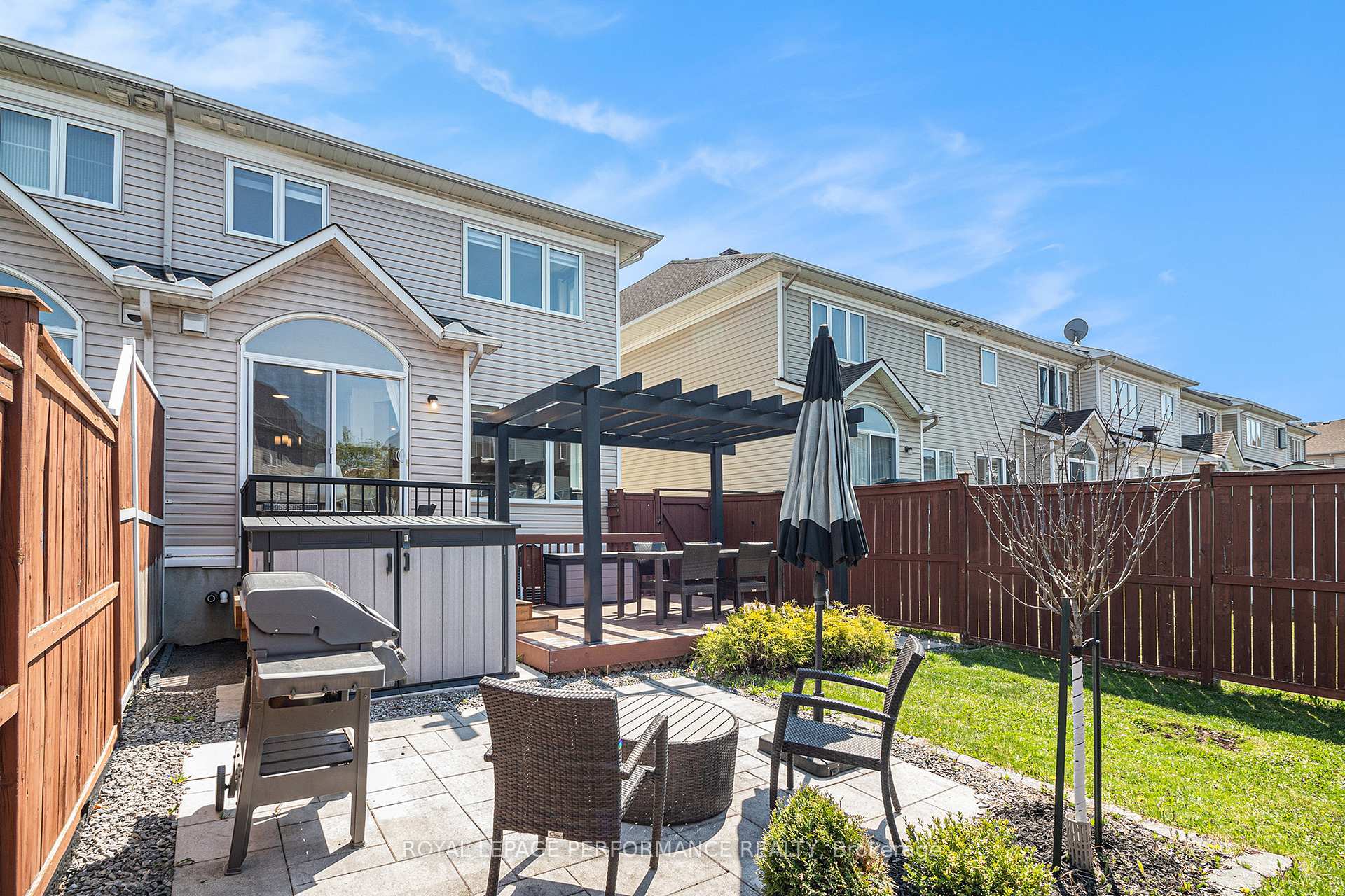 Photo 38 of 735 Crowberry Street, Ottawa, Avalon East — HOMEH