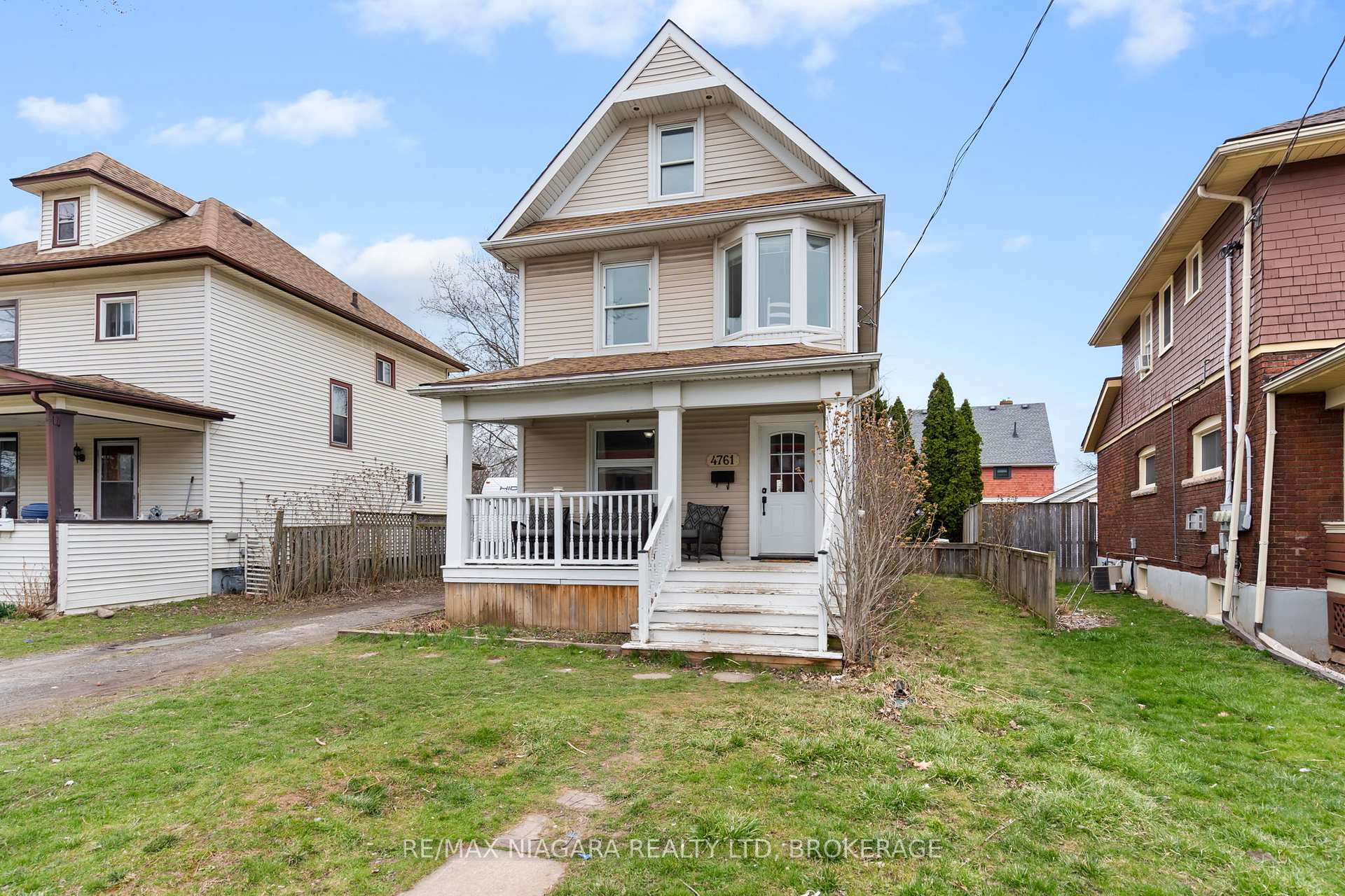 Front of 4761 Epworth Circle