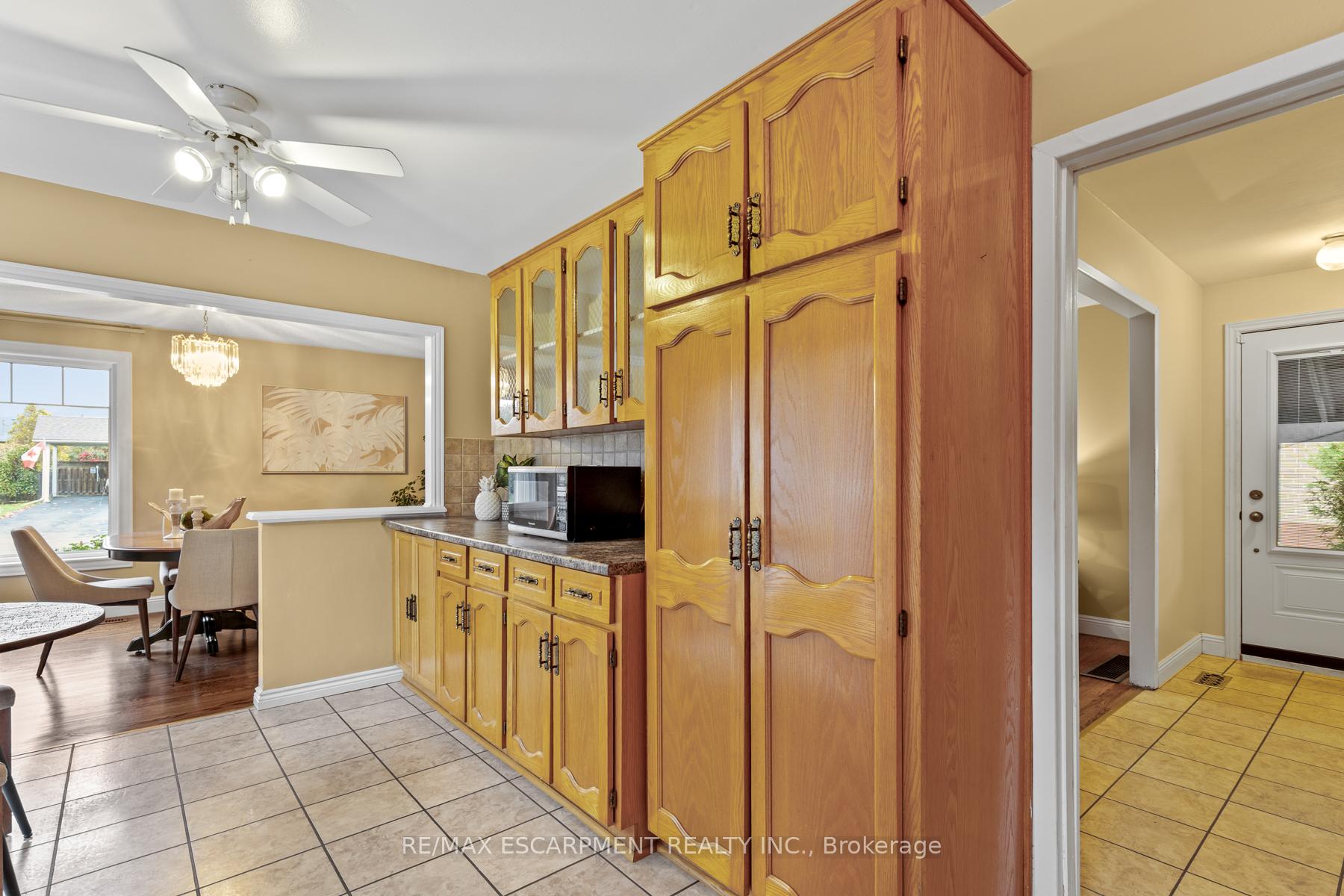 Photo 18 of 856 Chapleau Drive, Pickering, Bay Ridges — HOMEH