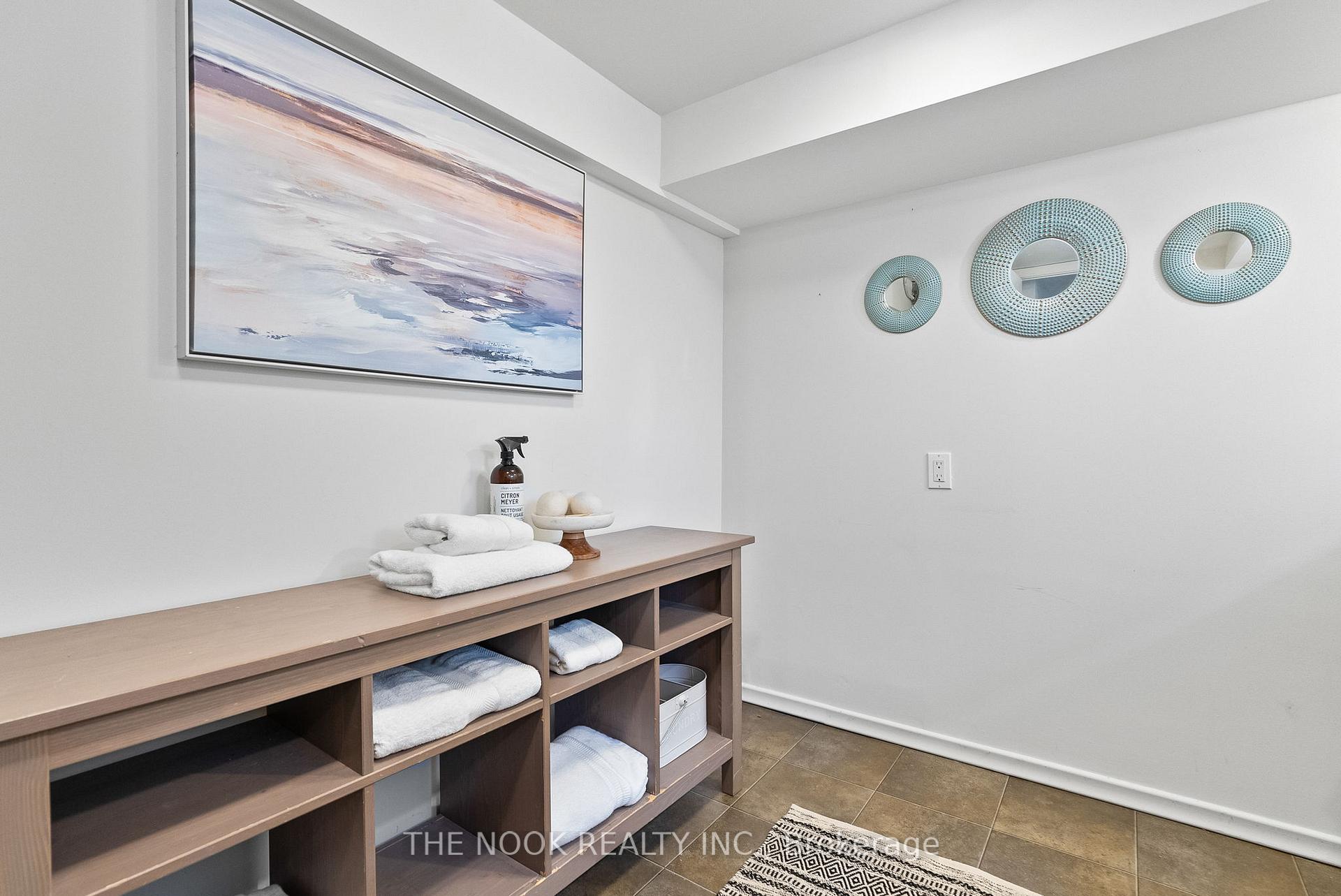 Photo 5 of 100 Connaught Street, Oshawa, O'Neill — HOMEH