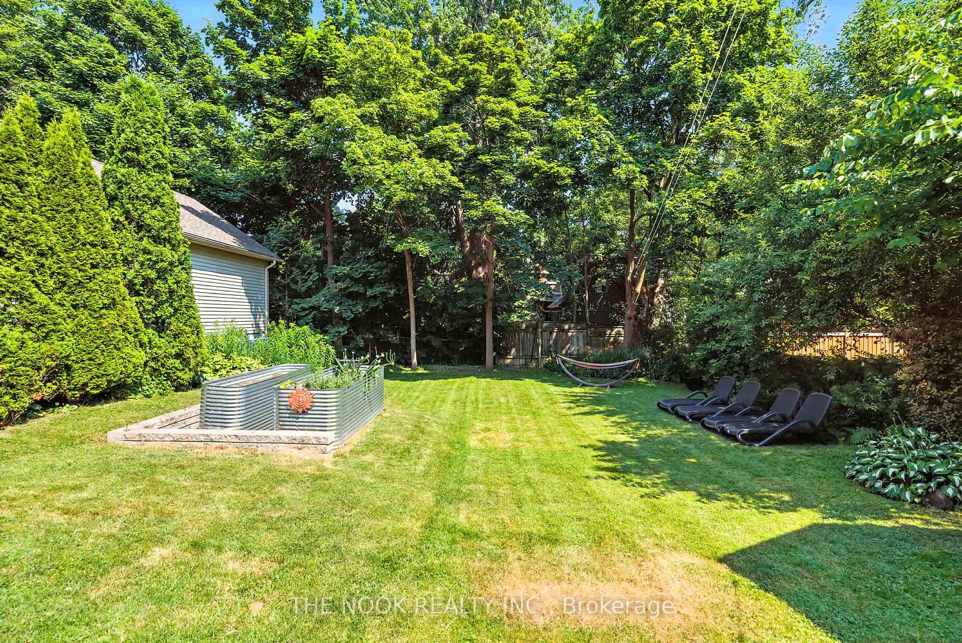 Photo 44 of 100 Connaught Street, Oshawa, O'Neill — HOMEH