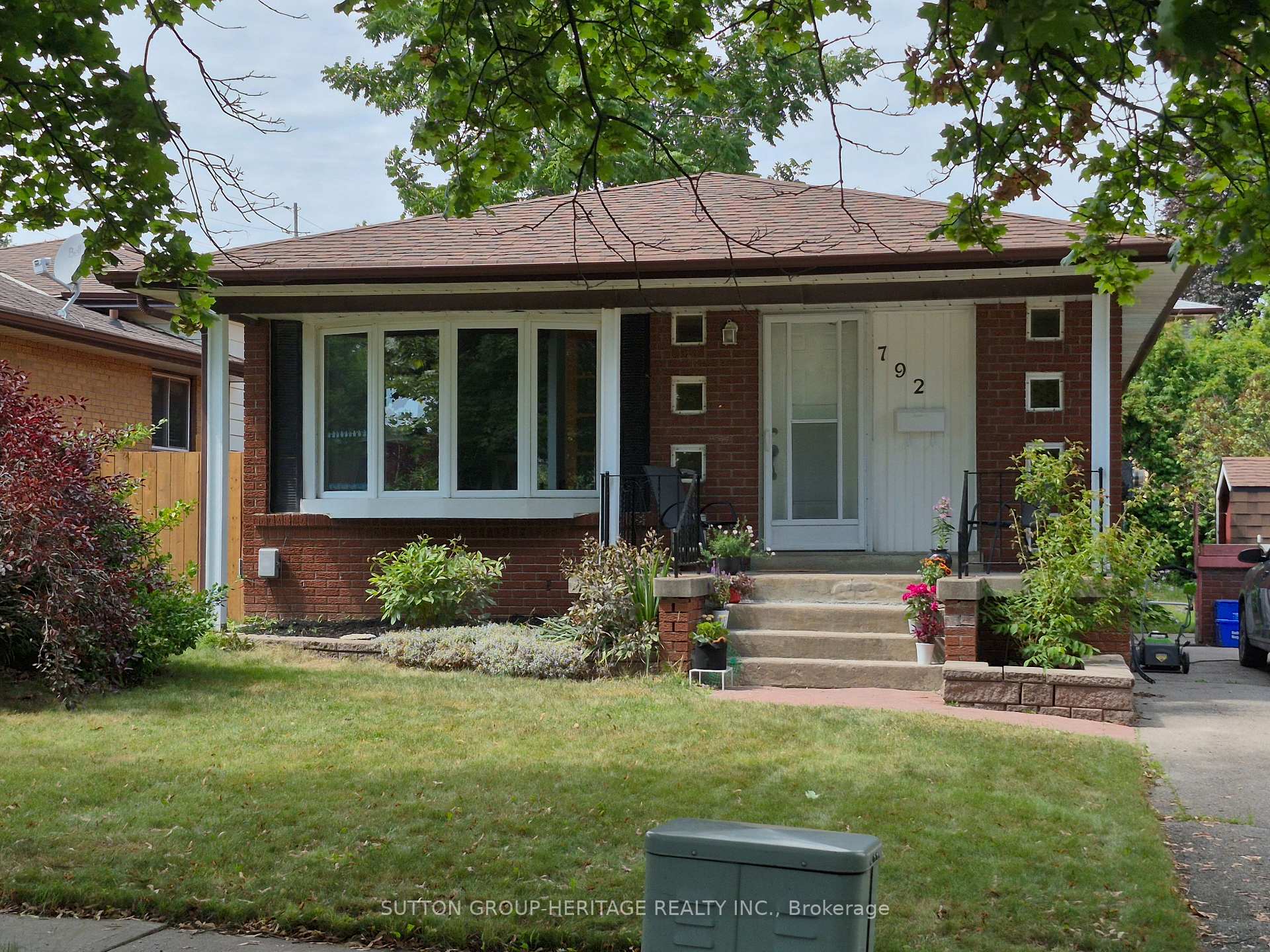 Photo 1 of 792 Tatra Drive, Oshawa, McLaughlin — HOMEH
