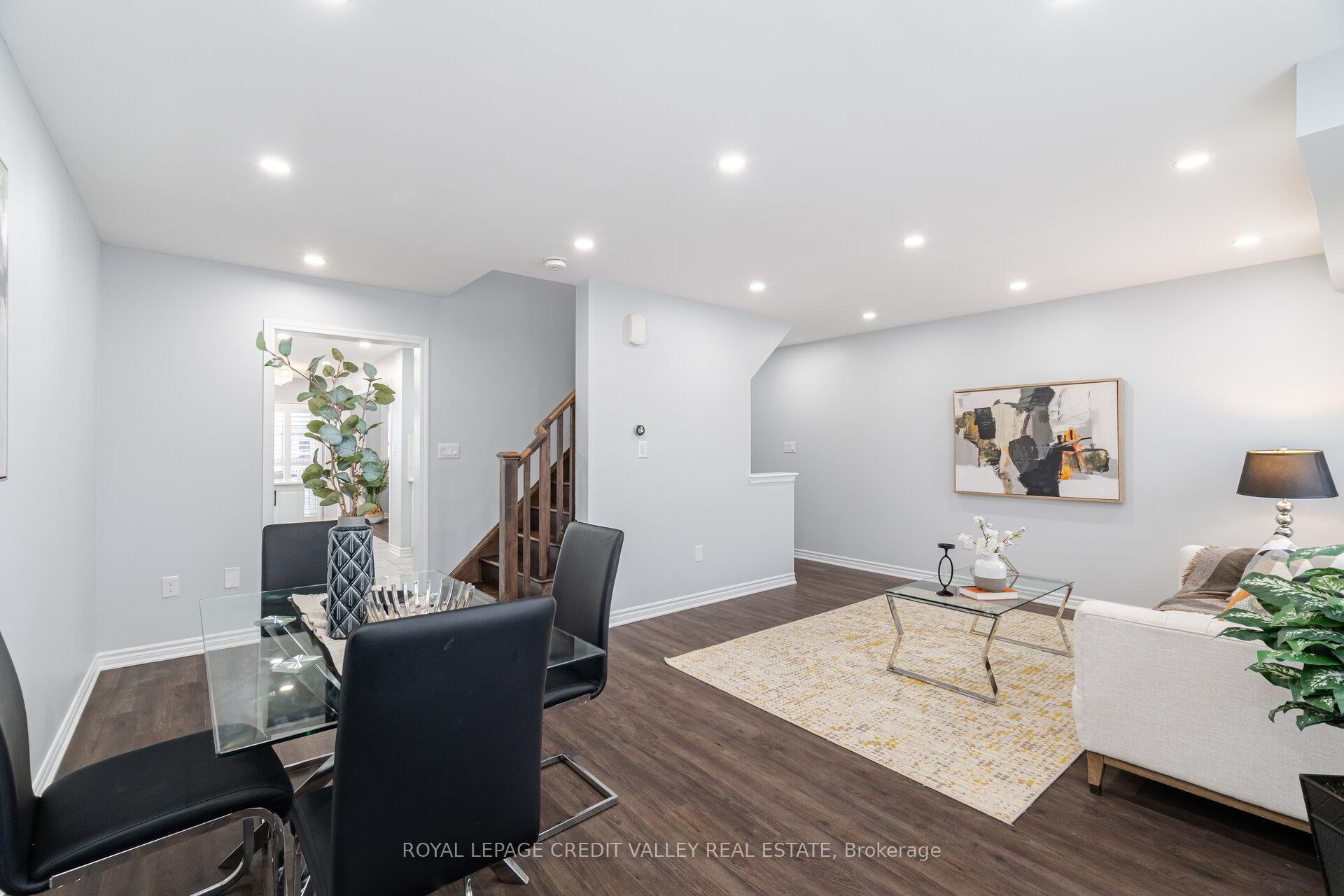 Photo 21 of 114 Whitlock Avenue, Milton, Ford — HOMEH