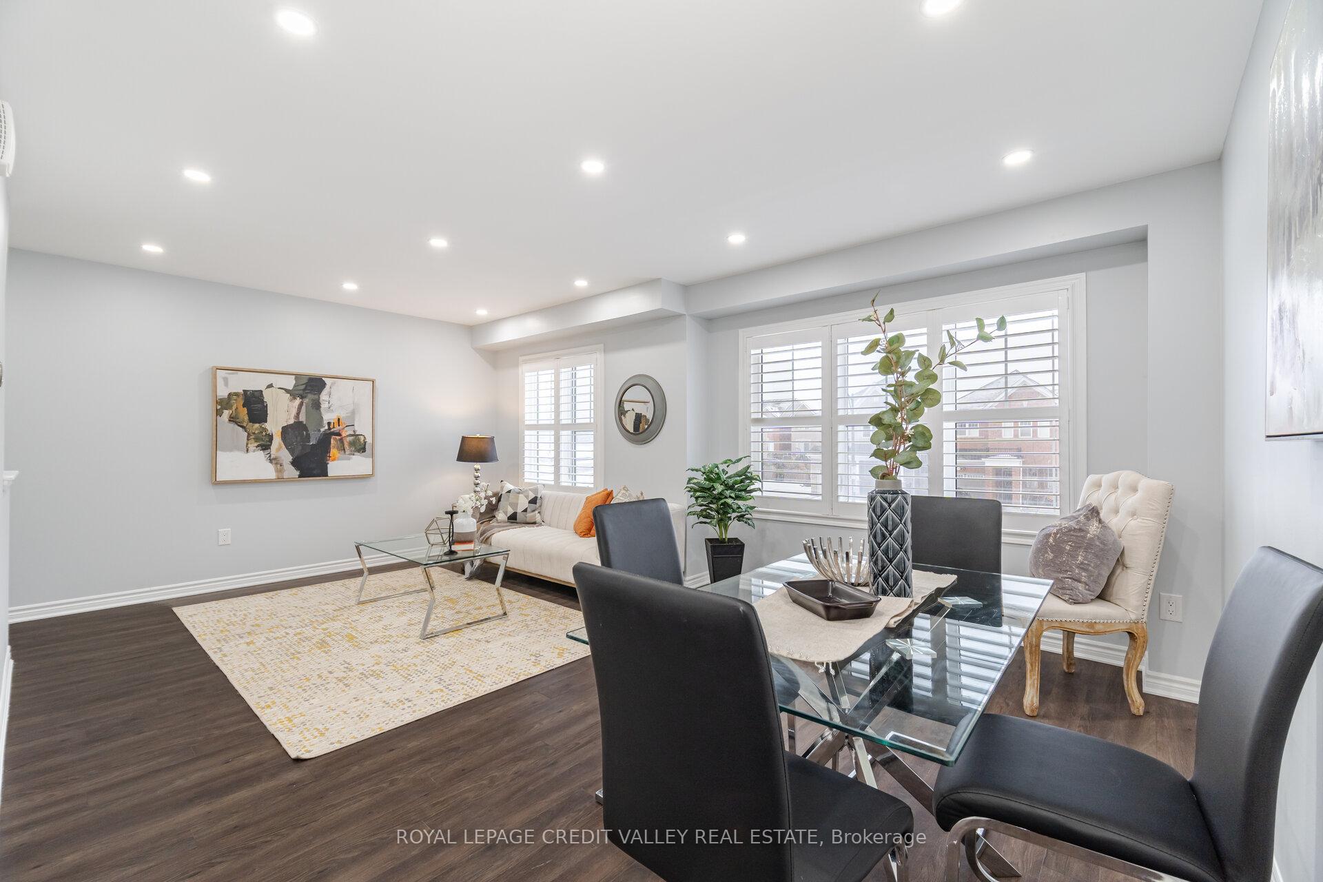 Photo 23 of 114 Whitlock Avenue, Milton, Ford — HOMEH