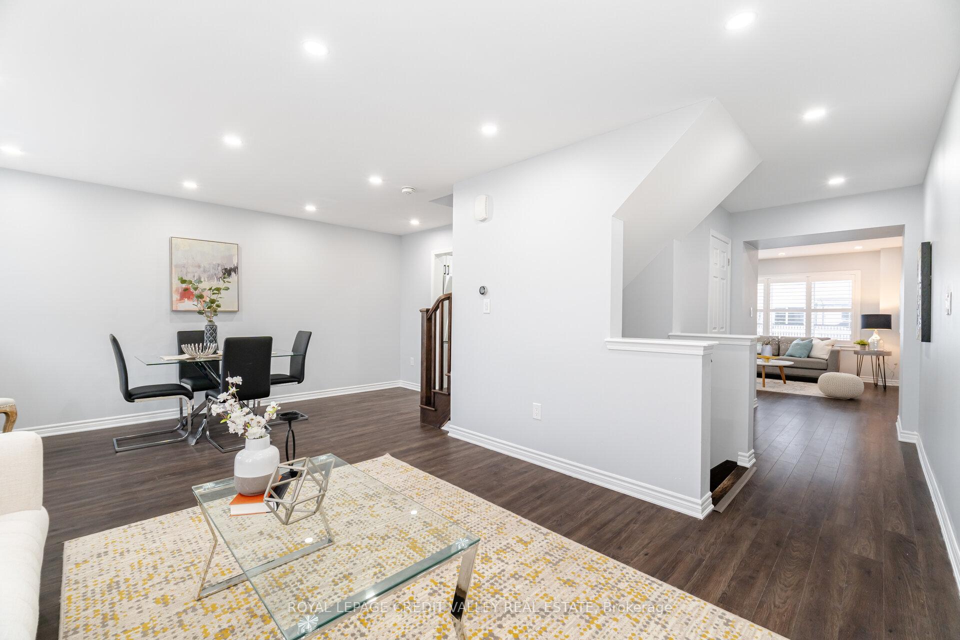 Photo 26 of 114 Whitlock Avenue, Milton, Ford — HOMEH