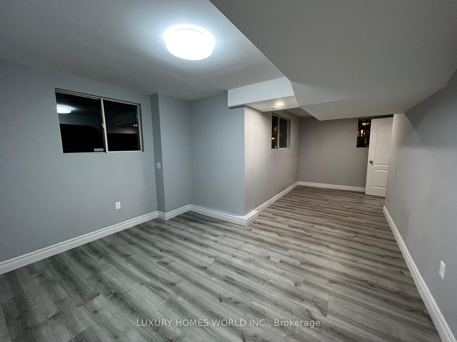 Photo 3 of 2293 Abbott Crescent, Pickering, Brock Ridge — HOMEH