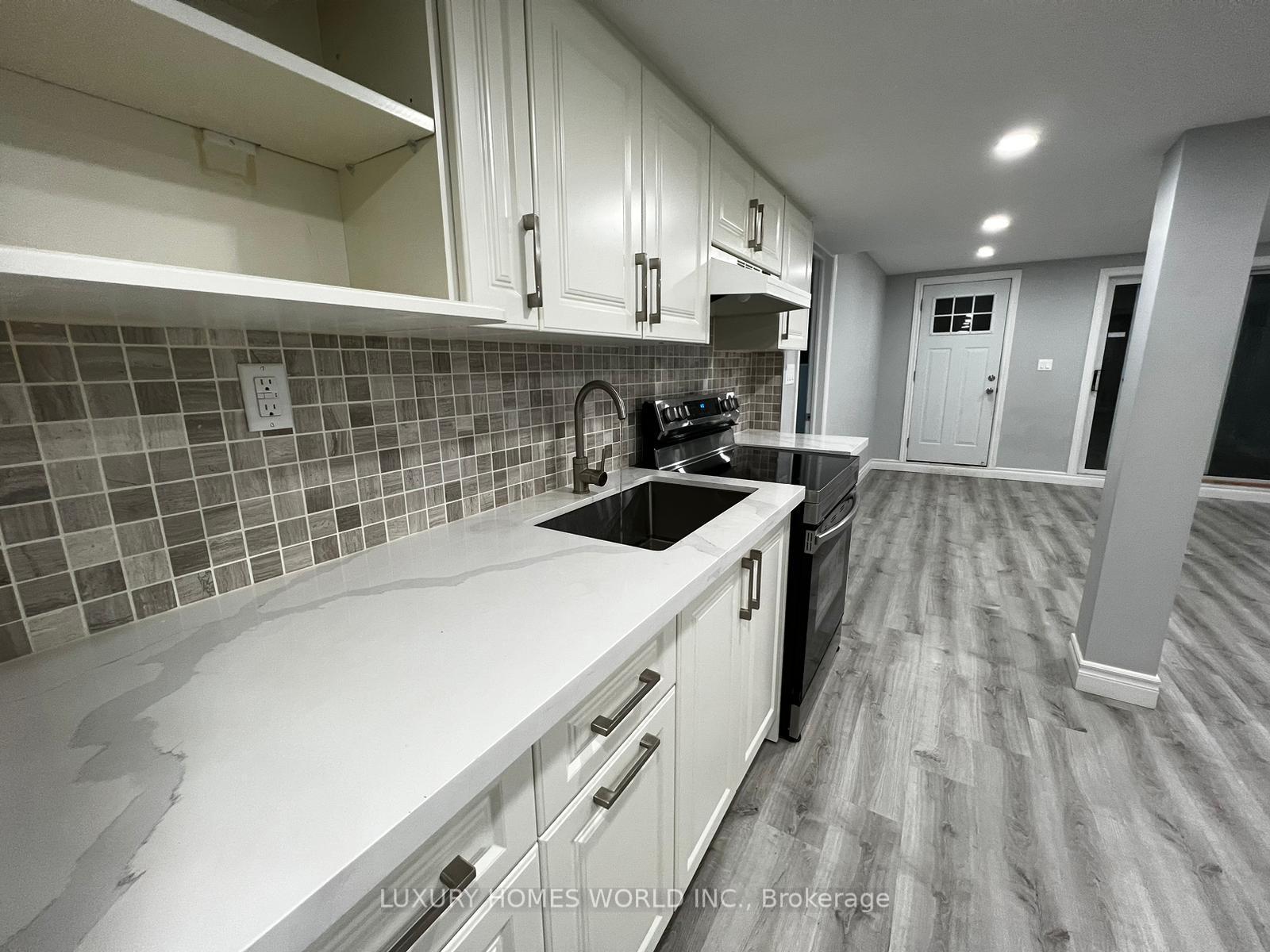 Photo 7 of 2293 Abbott Crescent, Pickering, Brock Ridge — HOMEH
