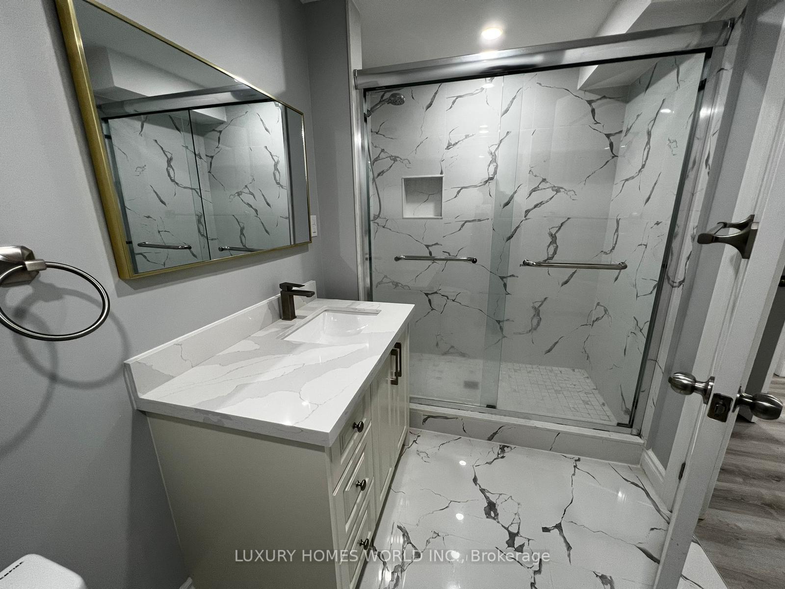 Photo 15 of 2293 Abbott Crescent, Pickering, Brock Ridge — HOMEH