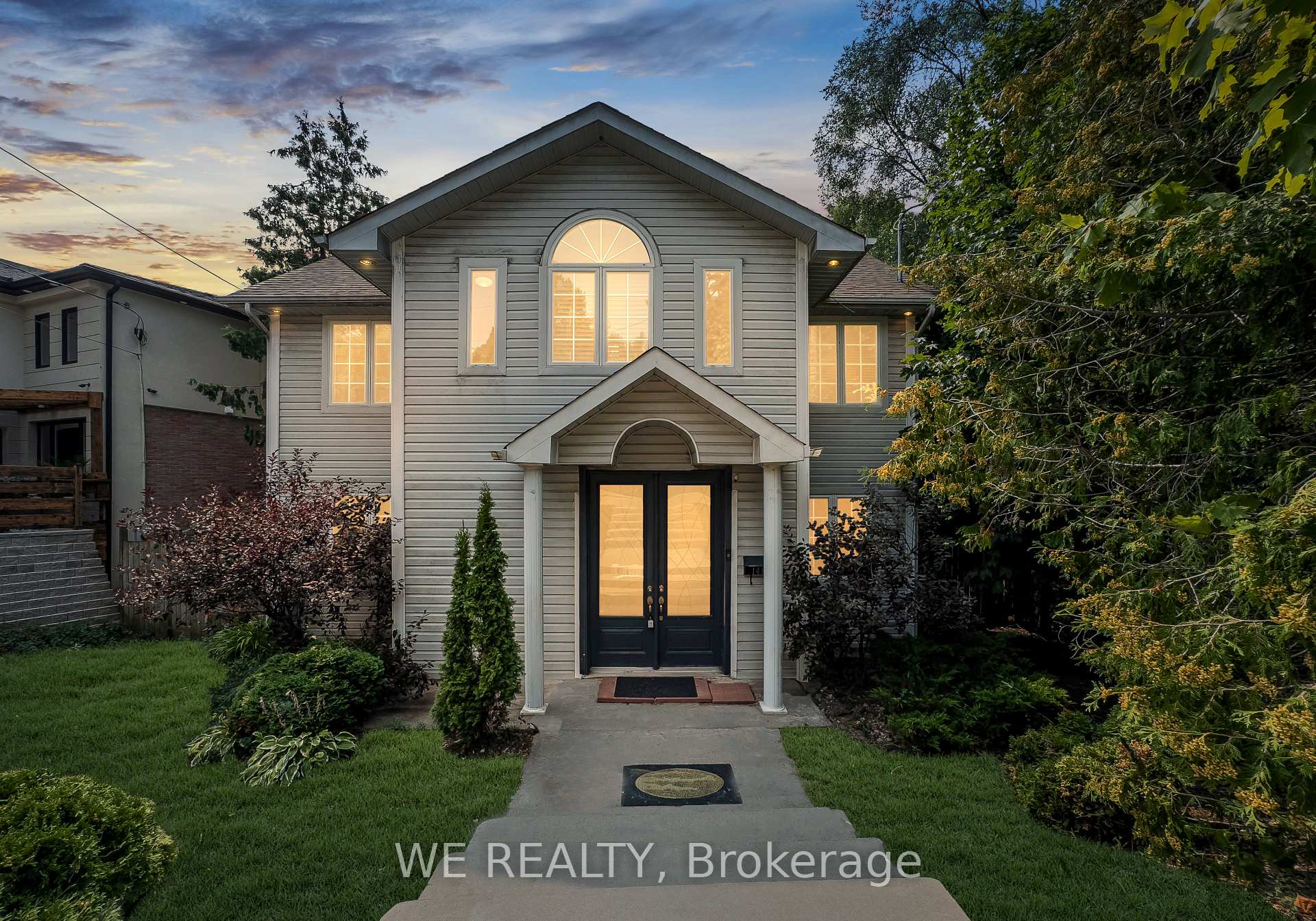 Photo 2 of 1484 Old Forest Road, Pickering, Woodlands — HOMEH