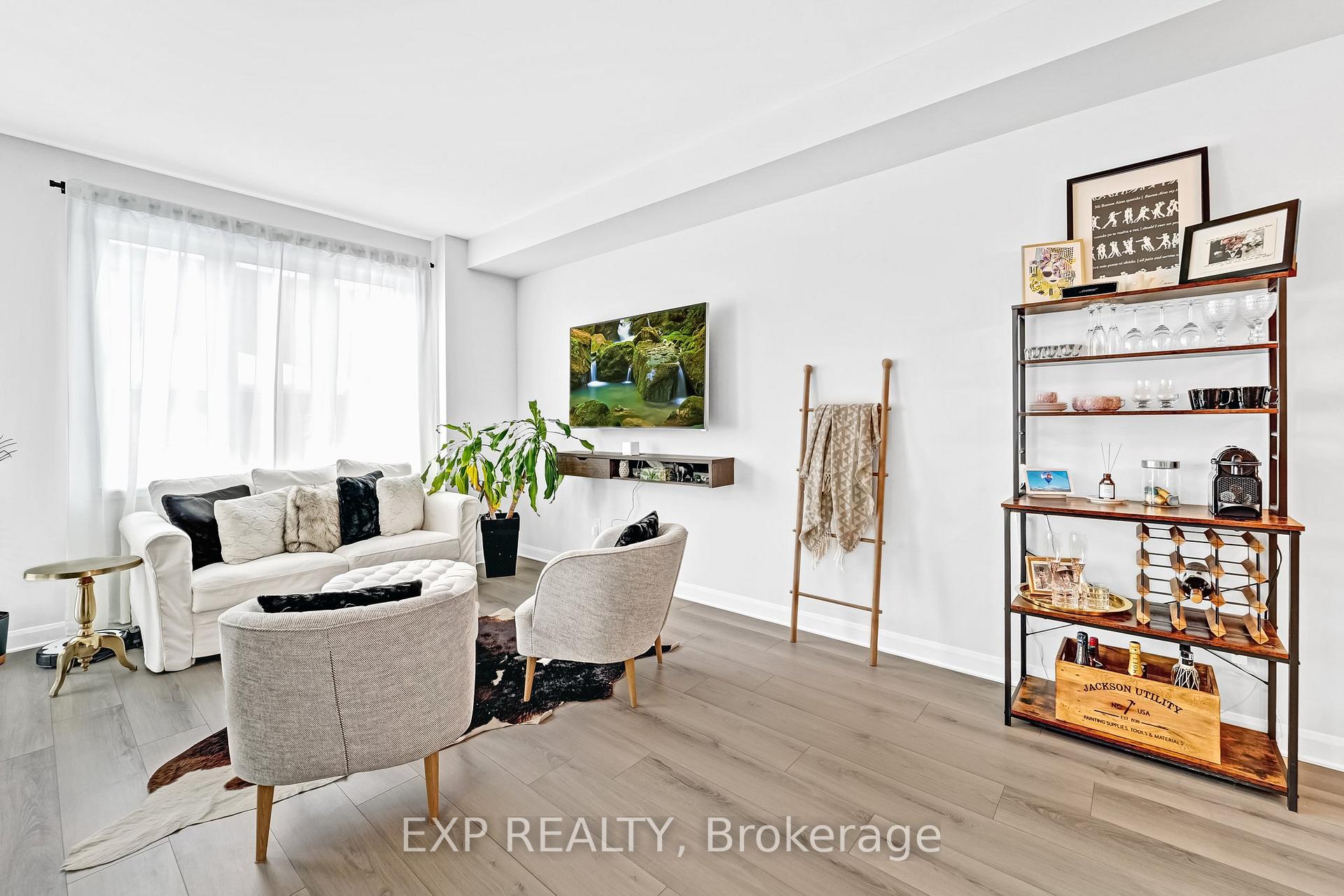 Photo 8 of 740 Sebastian Street, Ottawa, Avalon East — HOMEH