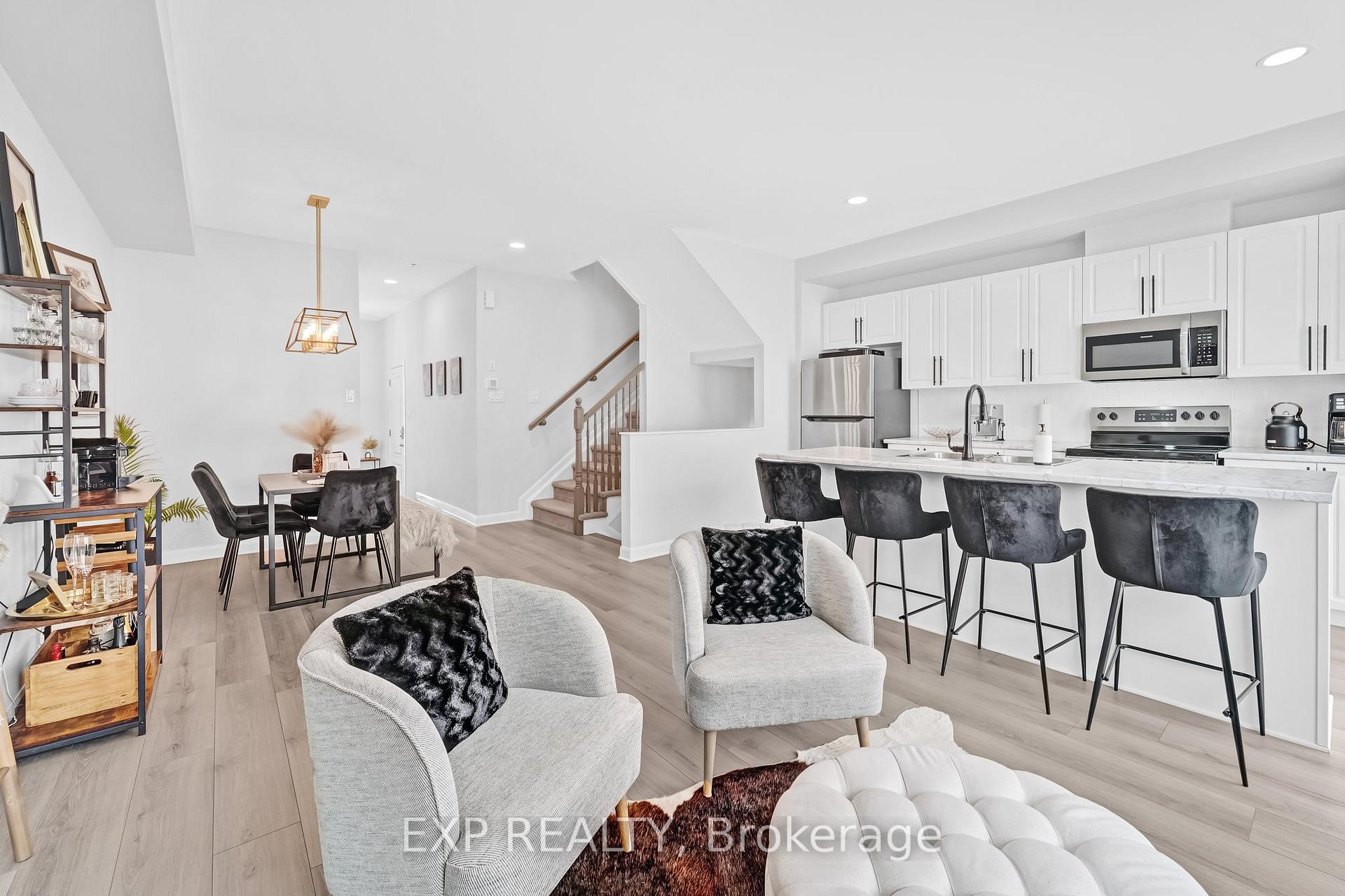Photo 9 of 740 Sebastian Street, Ottawa, Avalon East — HOMEH