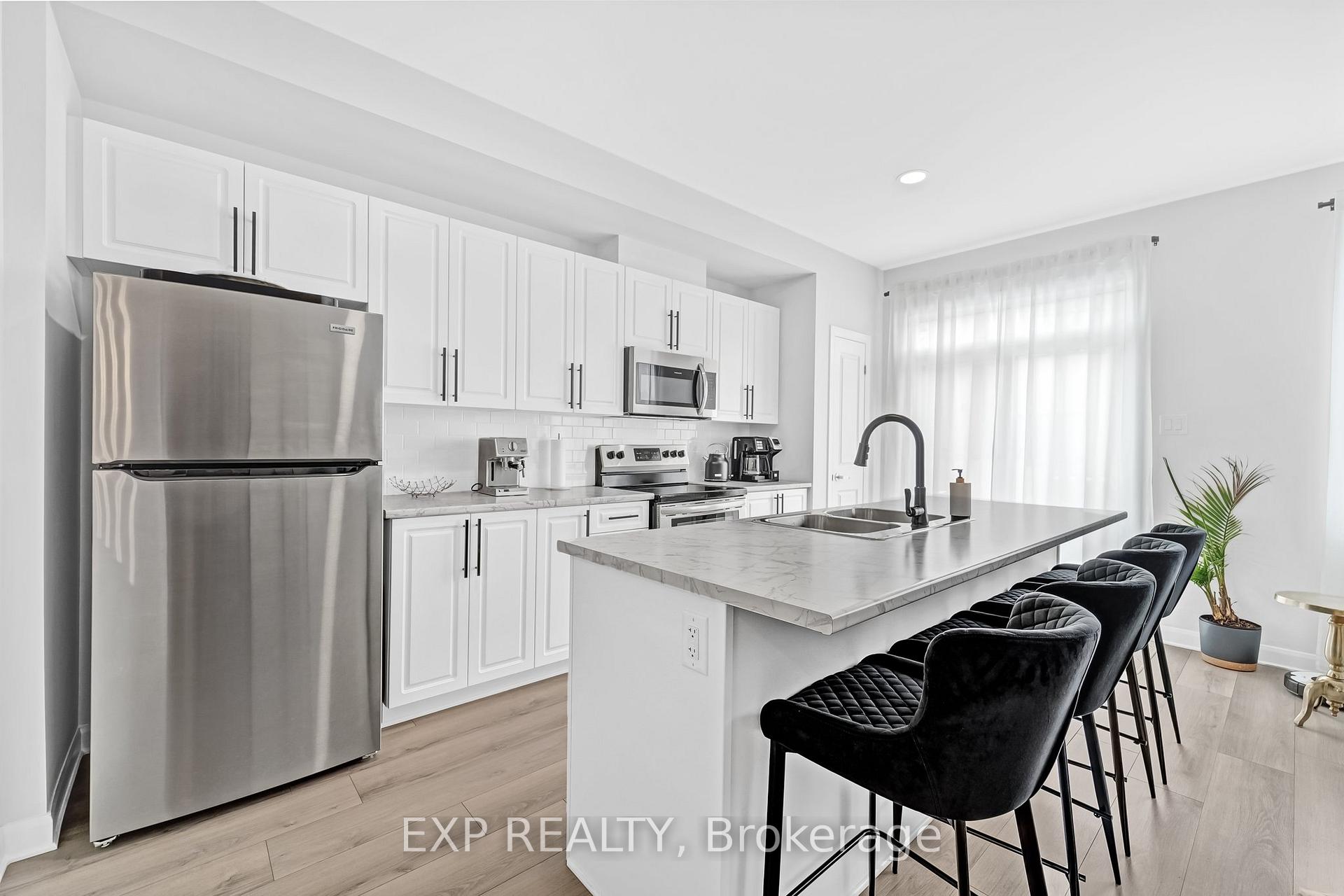 Photo 16 of 740 Sebastian Street, Ottawa, Avalon East — HOMEH