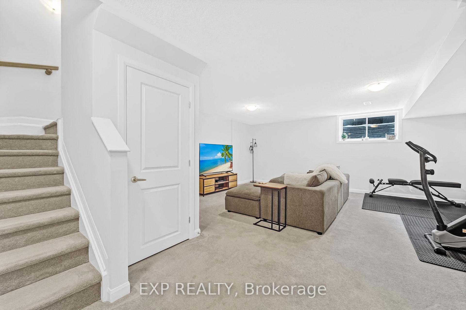 Photo 22 of 740 Sebastian Street, Ottawa, Avalon East — HOMEH