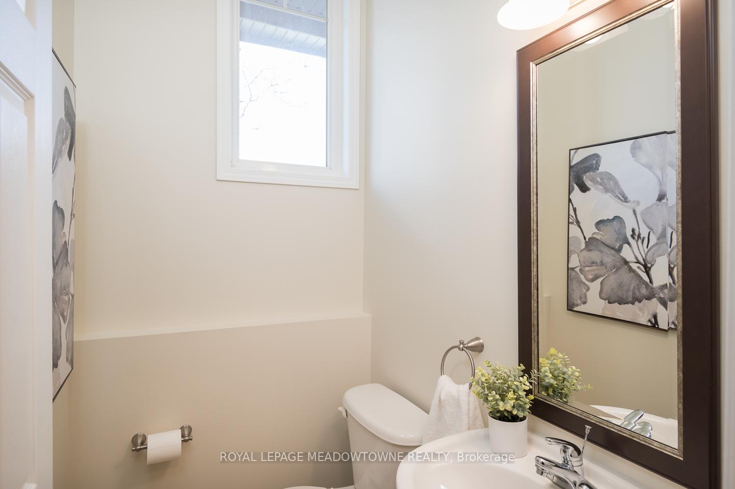 Photo 16 of 694 Rayner Court, Milton, Harrison — HOMEH