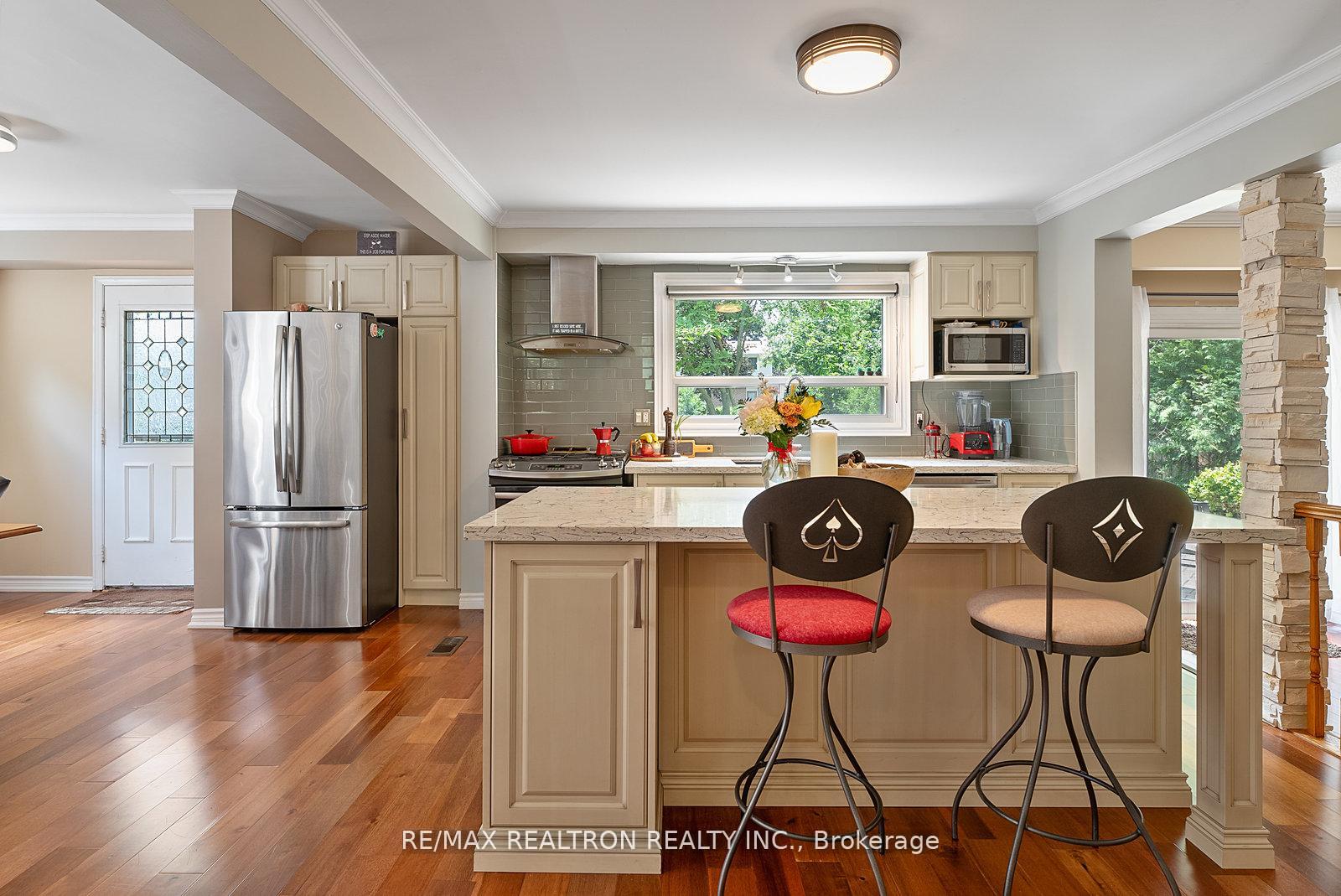Photo 11 of 1890 Spruce Hill Road, Pickering, Dunbarton — HOMEH