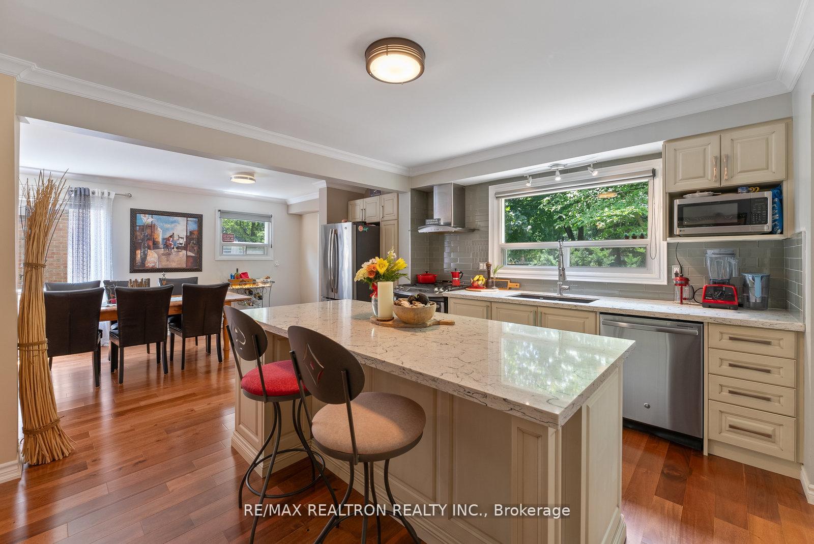 Photo 14 of 1890 Spruce Hill Road, Pickering, Dunbarton — HOMEH