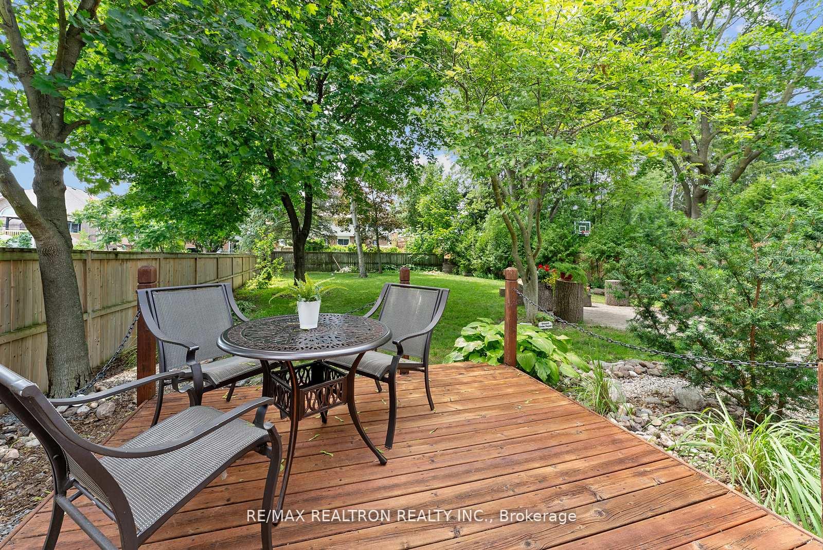 Photo 39 of 1890 Spruce Hill Road, Pickering, Dunbarton — HOMEH