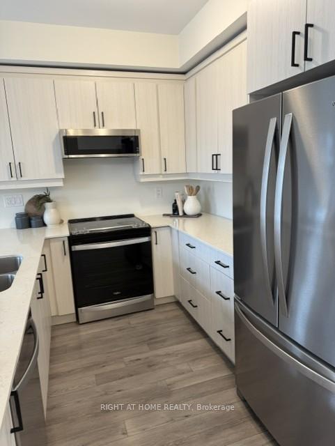 Photo 4 of 1986 Wilson Road N, Oshawa, Samac — HOMEH