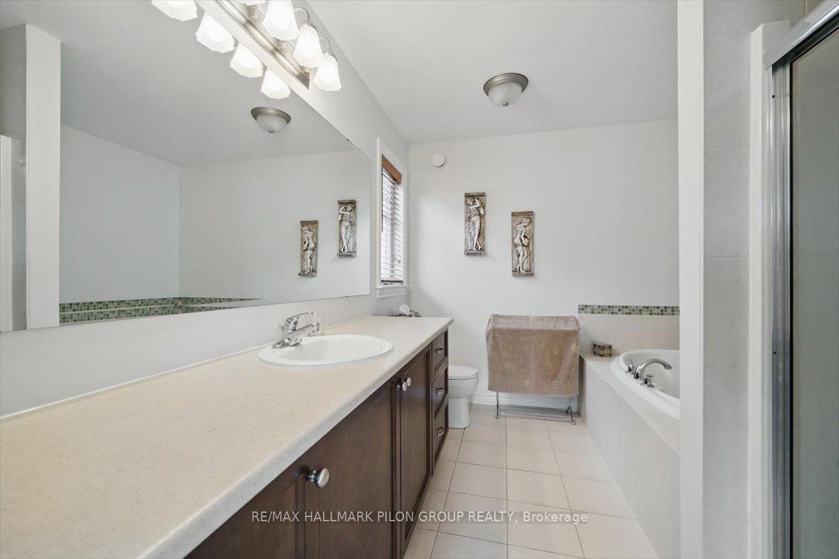 Photo 18 of 434 Rochefort Circle, Ottawa, Avalon West — HOMEH
