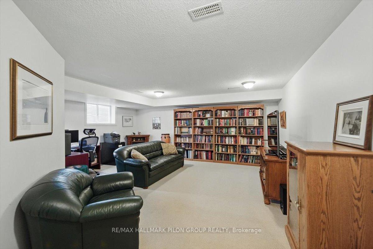 Photo 25 of 434 Rochefort Circle, Ottawa, Avalon West — HOMEH