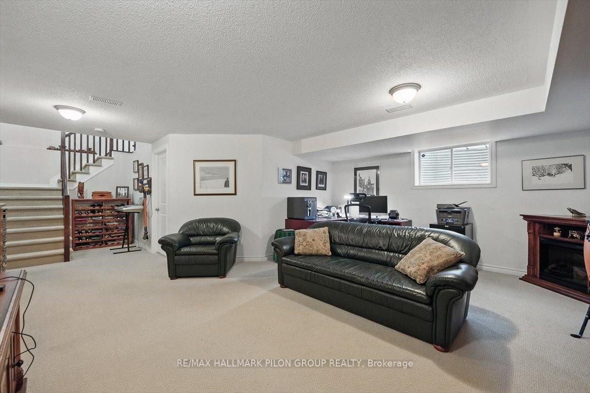 Photo 26 of 434 Rochefort Circle, Ottawa, Avalon West — HOMEH