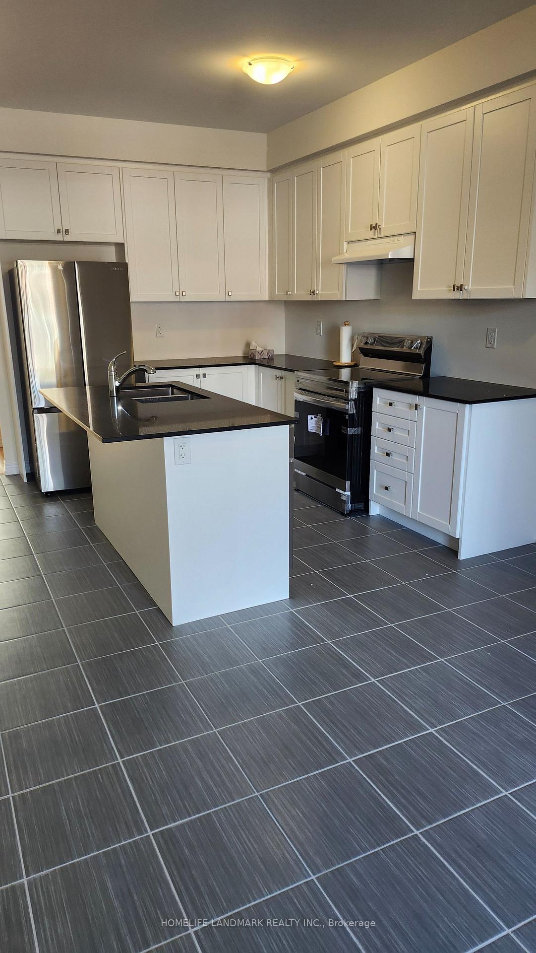 Photo 2 of 2841 Whites Road, Pickering, Rural Pickering — HOMEH