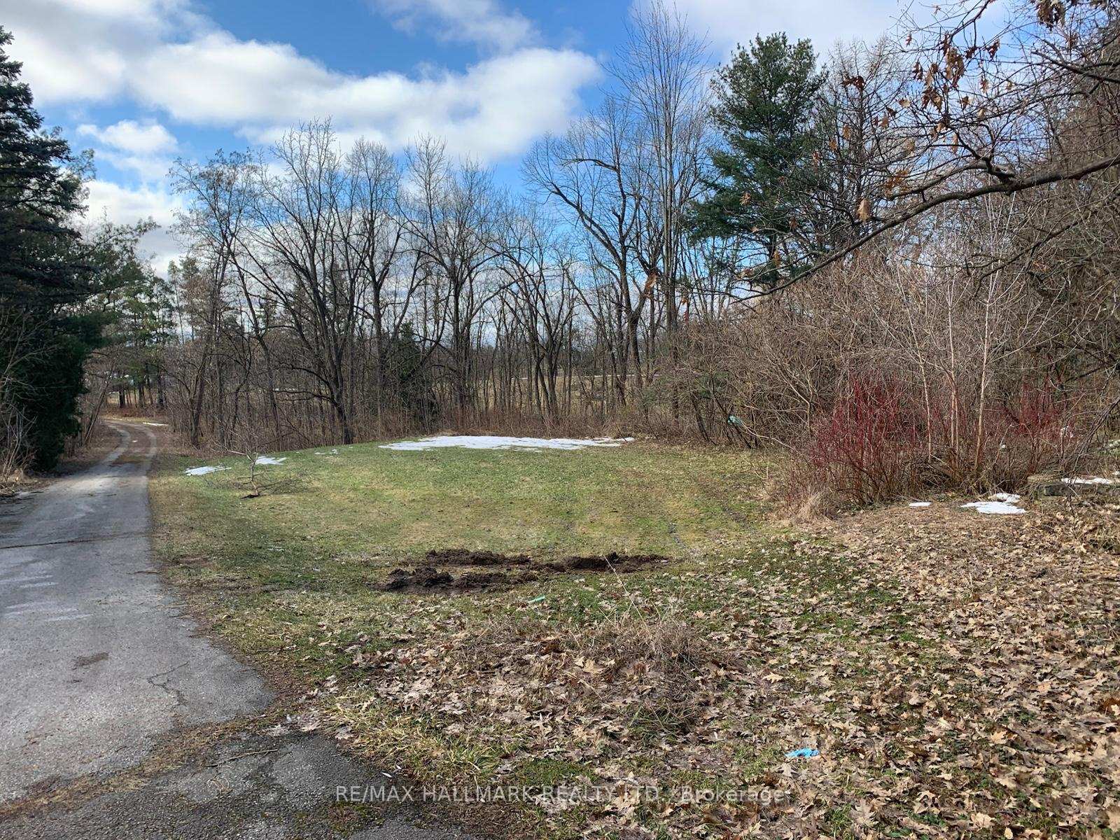 Photo 3 of 5221 Derry Road W, Milton, Rural Milton West — HOMEH