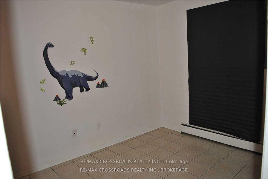 Photo 12 of 390 Dean Avenue, Oshawa, Central — HOMEH
