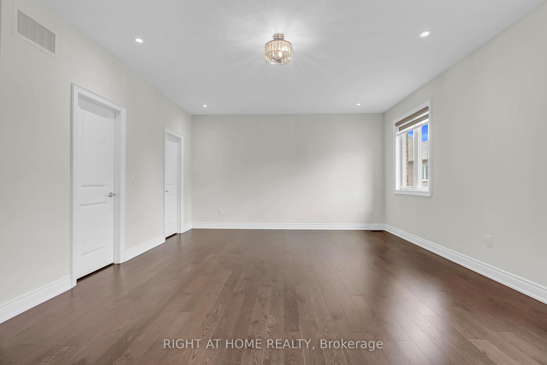 Photo 23 of 3175 Daniel Way, Oakville, Glenorchy — HOMEH