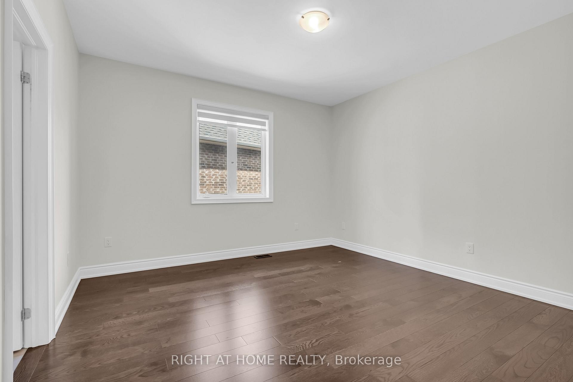 Photo 28 of 3175 Daniel Way, Oakville, Glenorchy — HOMEH