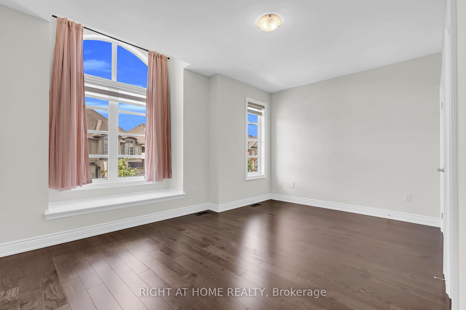 Photo 31 of 3175 Daniel Way, Oakville, Glenorchy — HOMEH