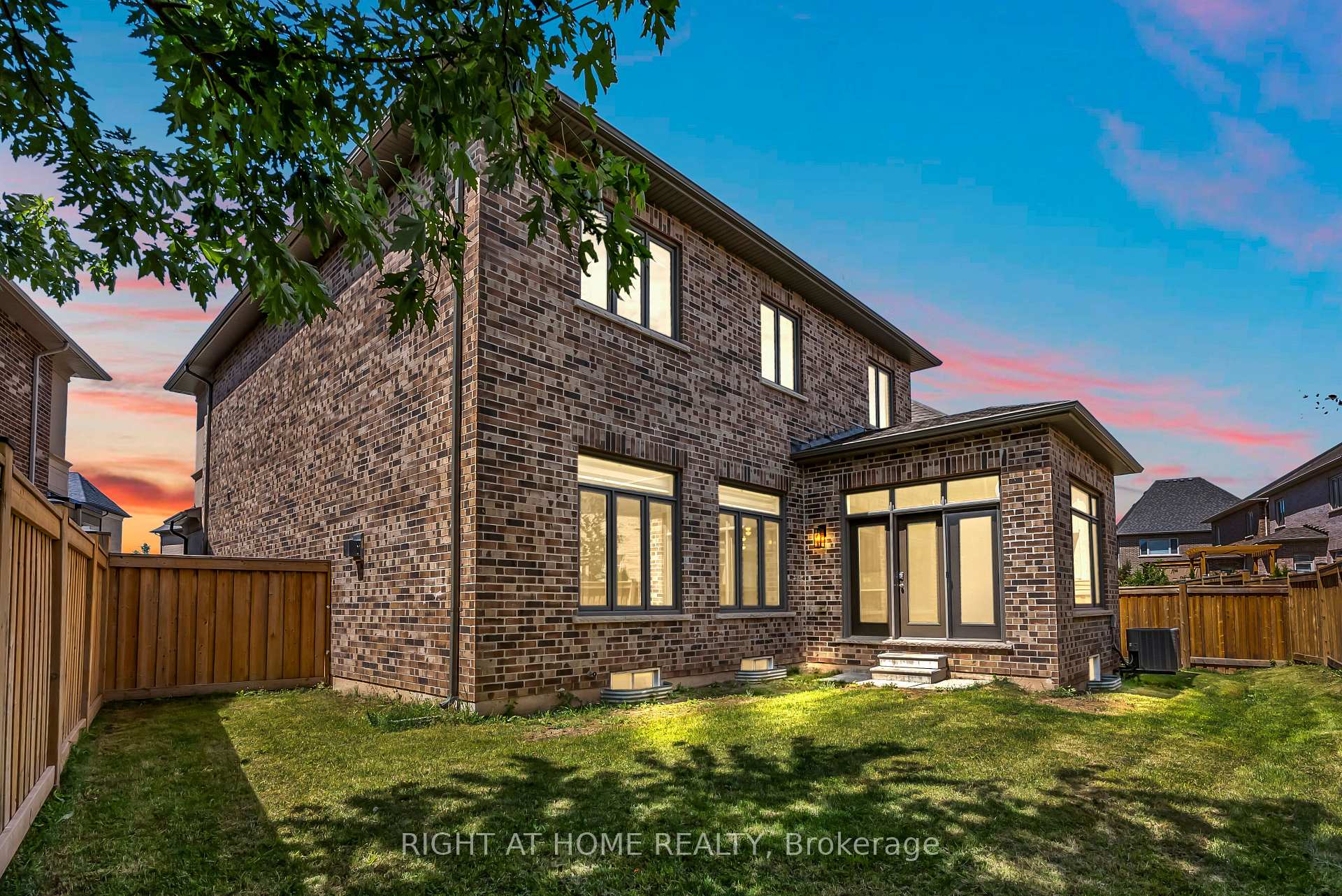 Photo 41 of 3175 Daniel Way, Oakville, Glenorchy — HOMEH