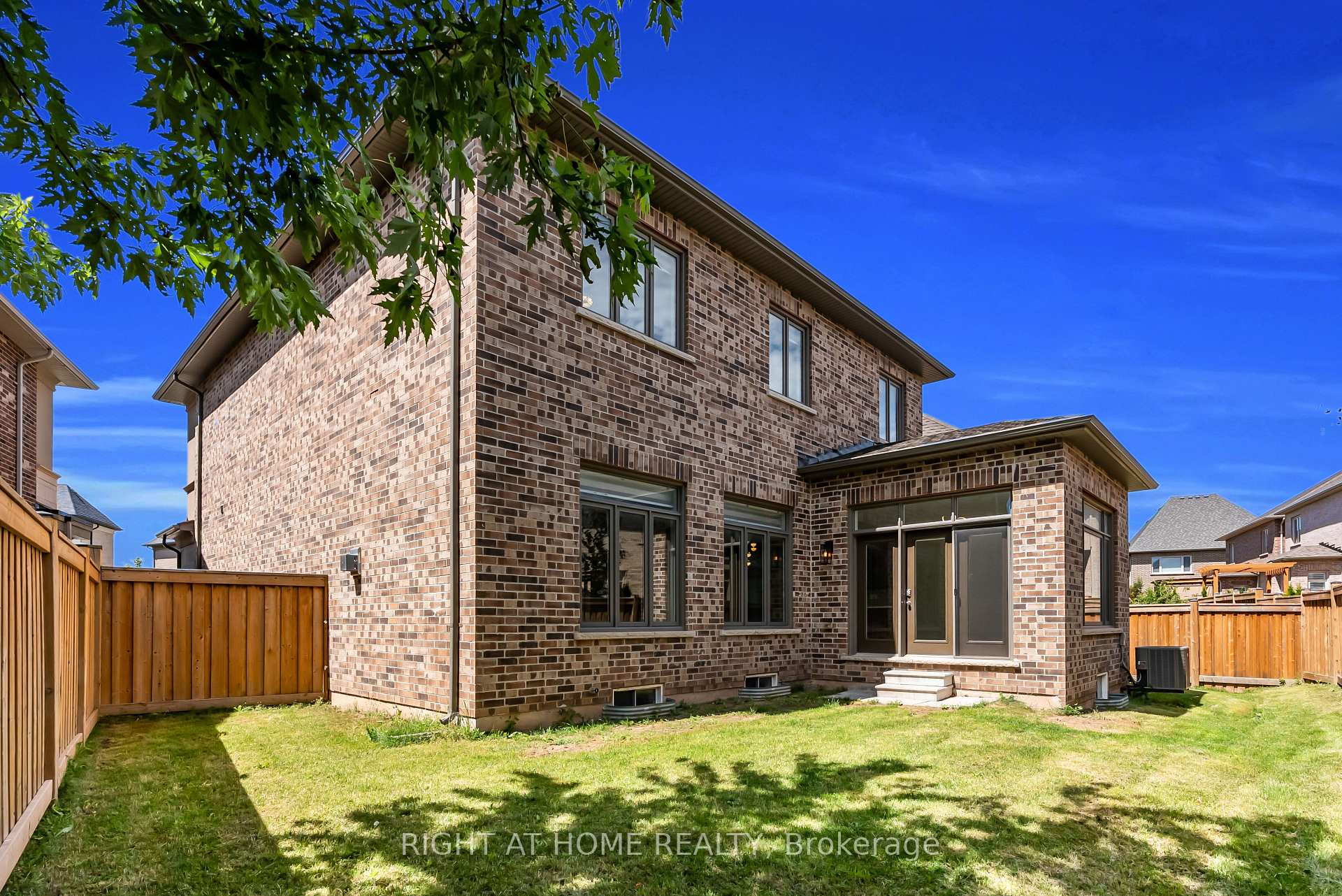 Photo 43 of 3175 Daniel Way, Oakville, Glenorchy — HOMEH