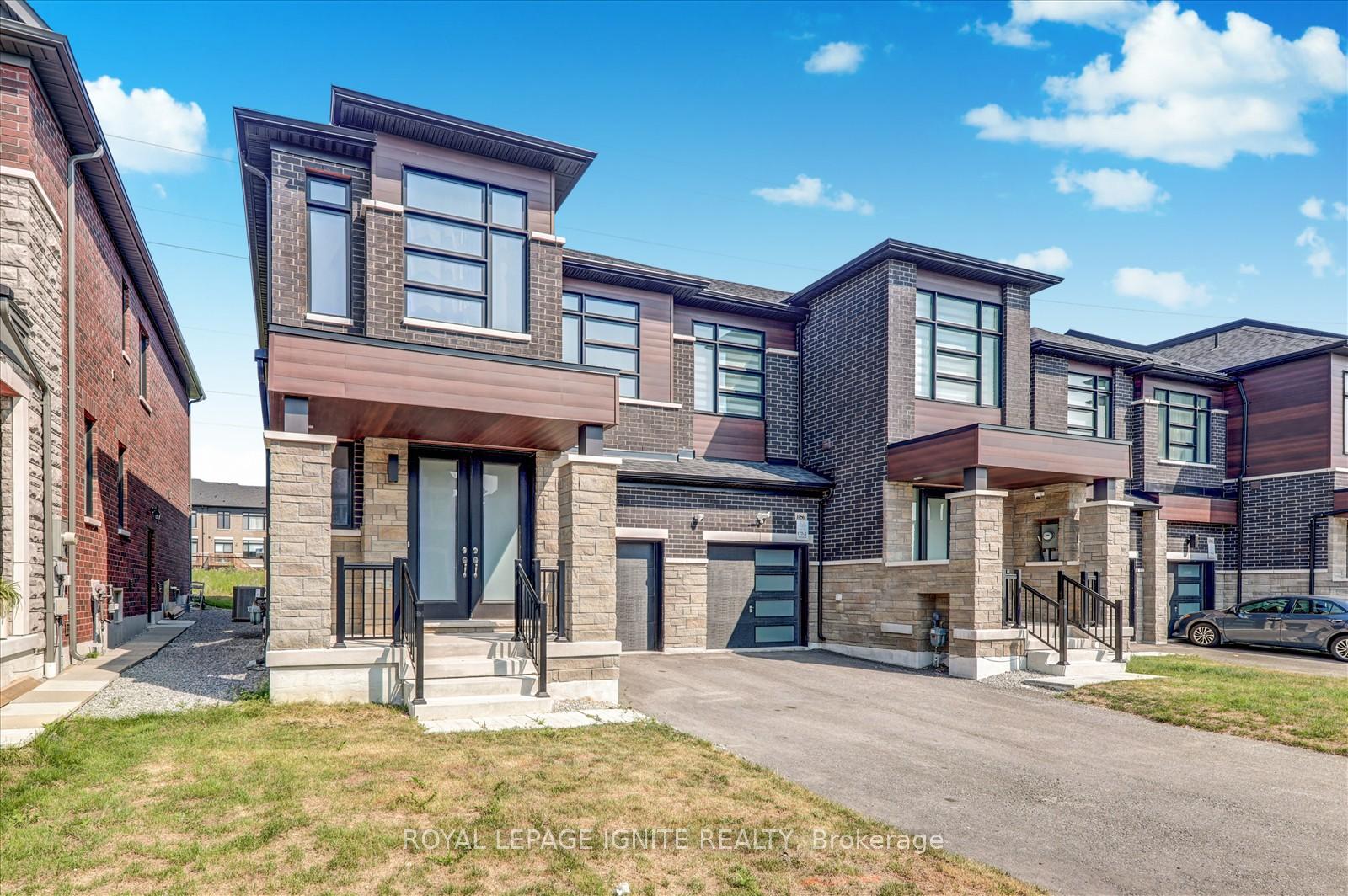 Photo 3 of 1054 Skyridge Boulevard, Pickering, Rural Pickering — HOMEH