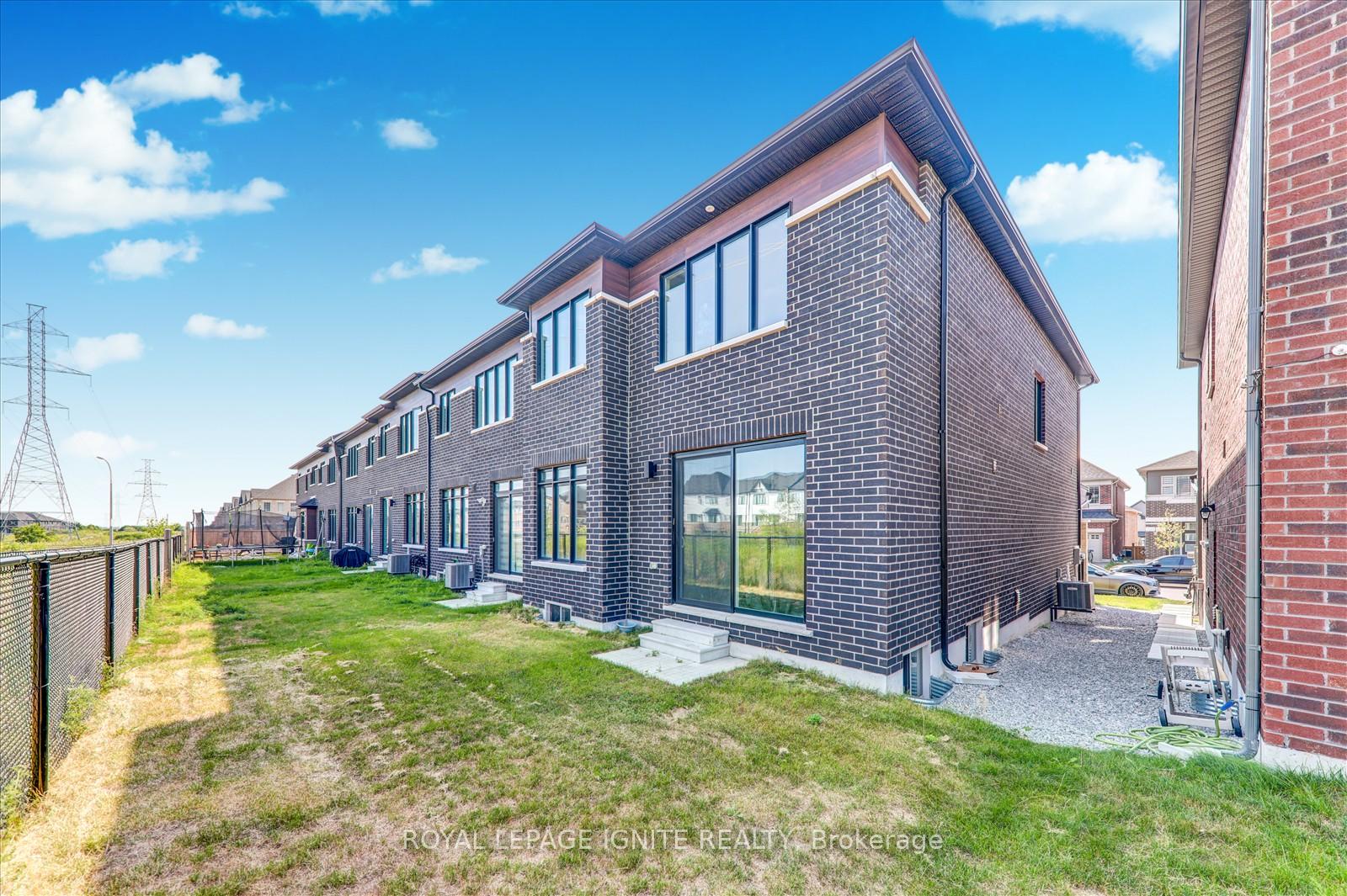 Photo 27 of 1054 Skyridge Boulevard, Pickering, Rural Pickering — HOMEH
