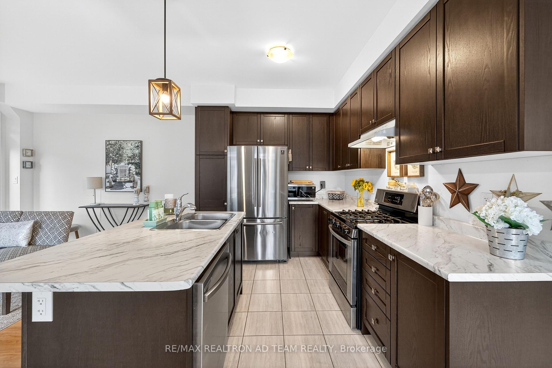 Photo 15 of 1153 Enchanted Crescent, Pickering, Rural Pickering — HOMEH