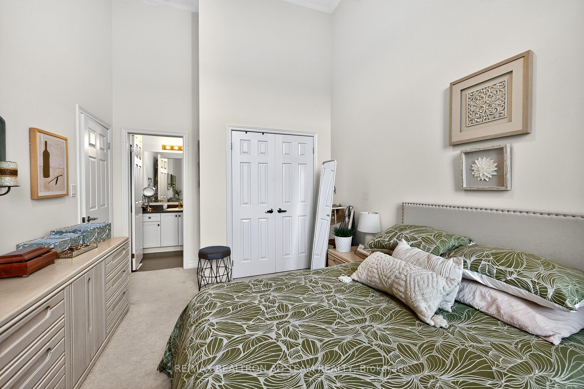 Photo 18 of 1153 Enchanted Crescent, Pickering, Rural Pickering — HOMEH