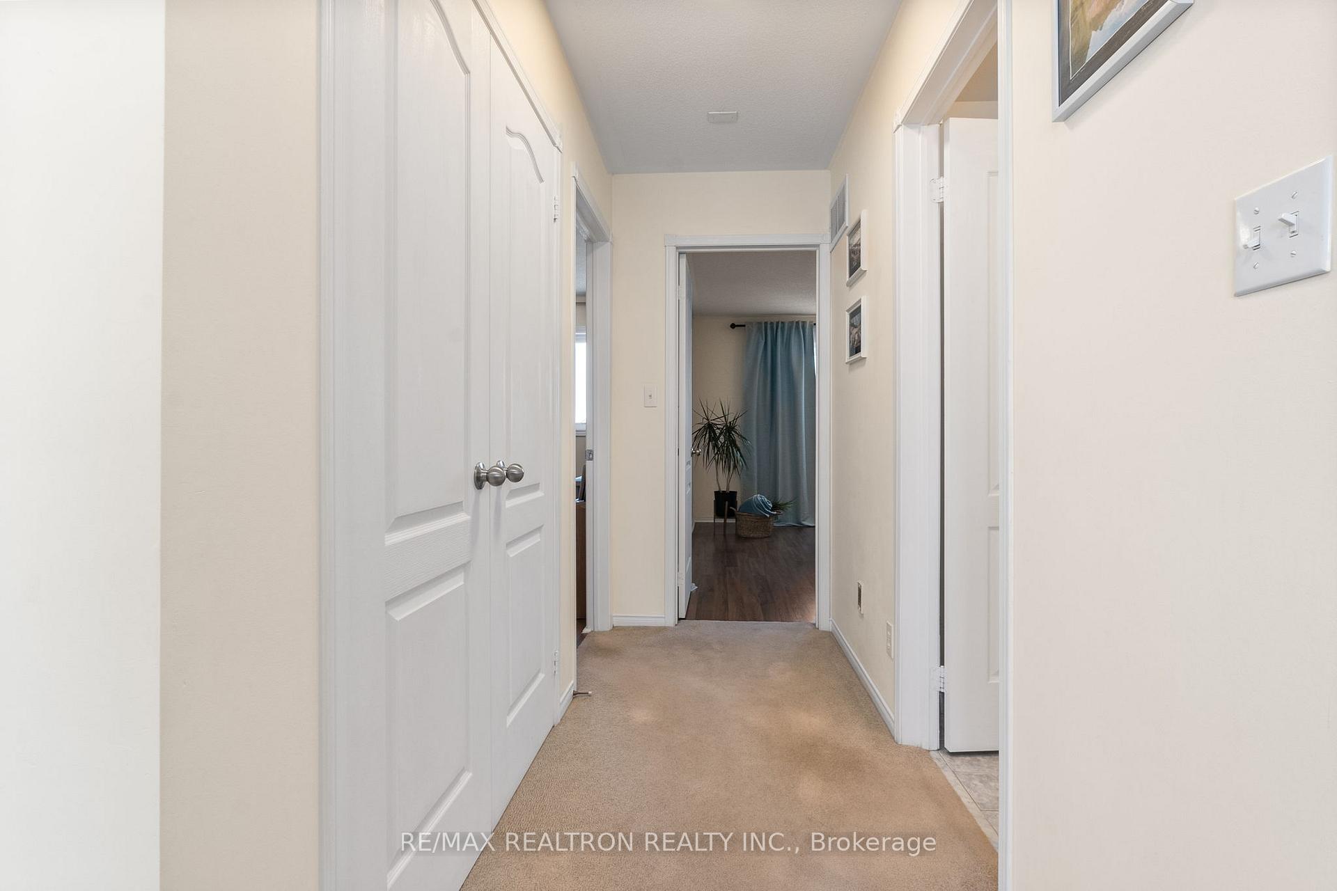 Photo 20 of 1308 Ashgrove Crescent, Oshawa, Pinecrest — HOMEH