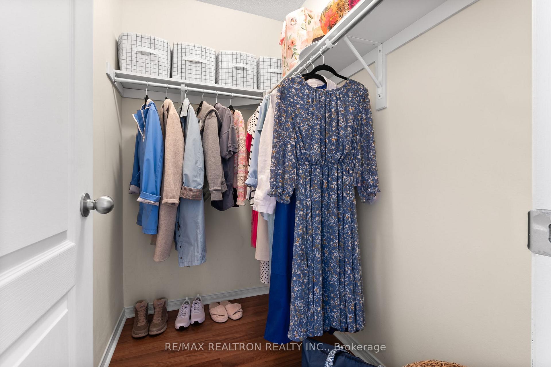 Photo 25 of 1308 Ashgrove Crescent, Oshawa, Pinecrest — HOMEH