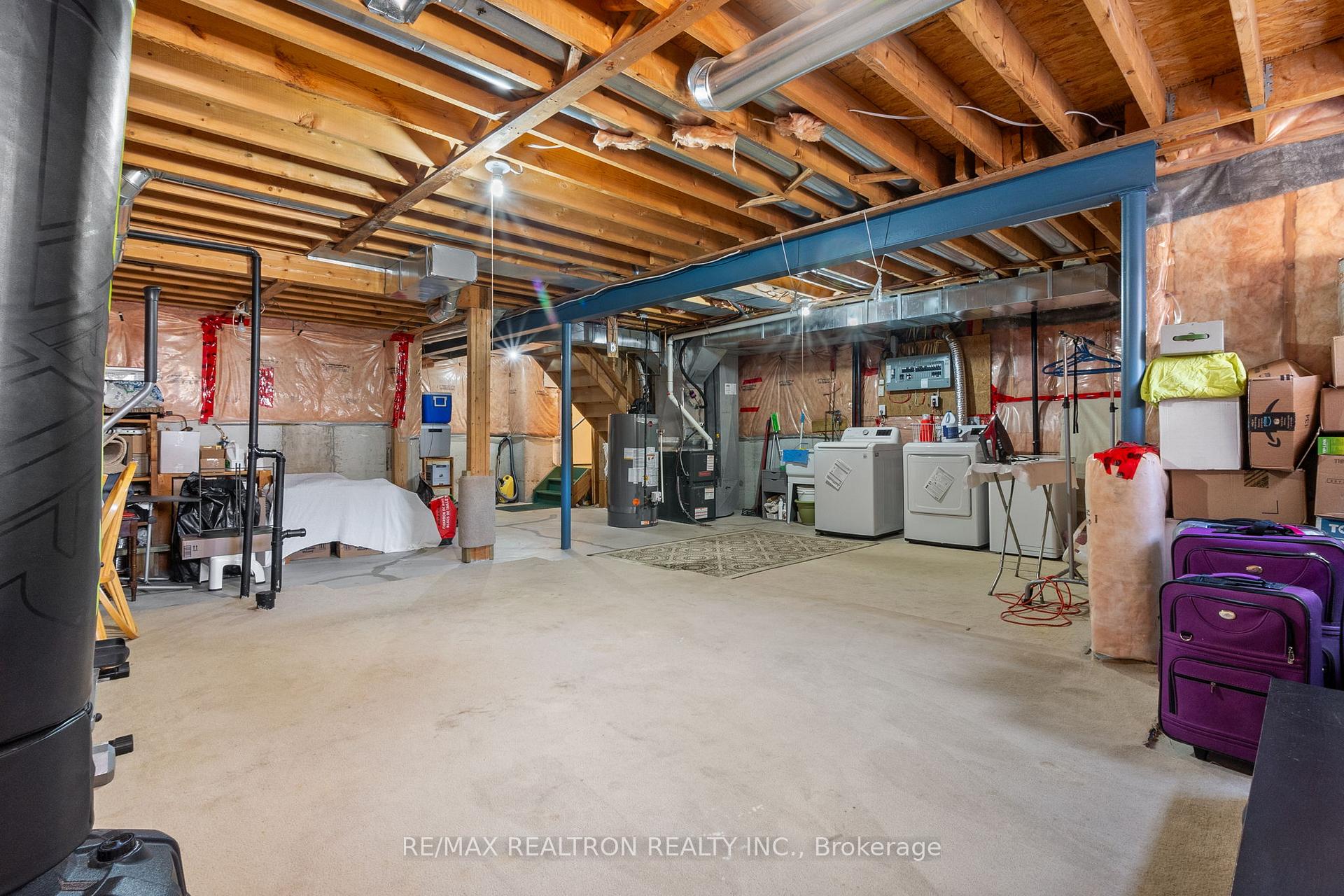 Photo 33 of 1308 Ashgrove Crescent, Oshawa, Pinecrest — HOMEH