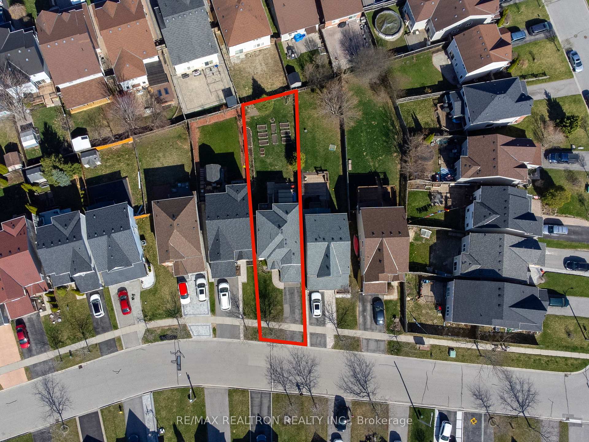 Photo 46 of 1308 Ashgrove Crescent, Oshawa, Pinecrest — HOMEH