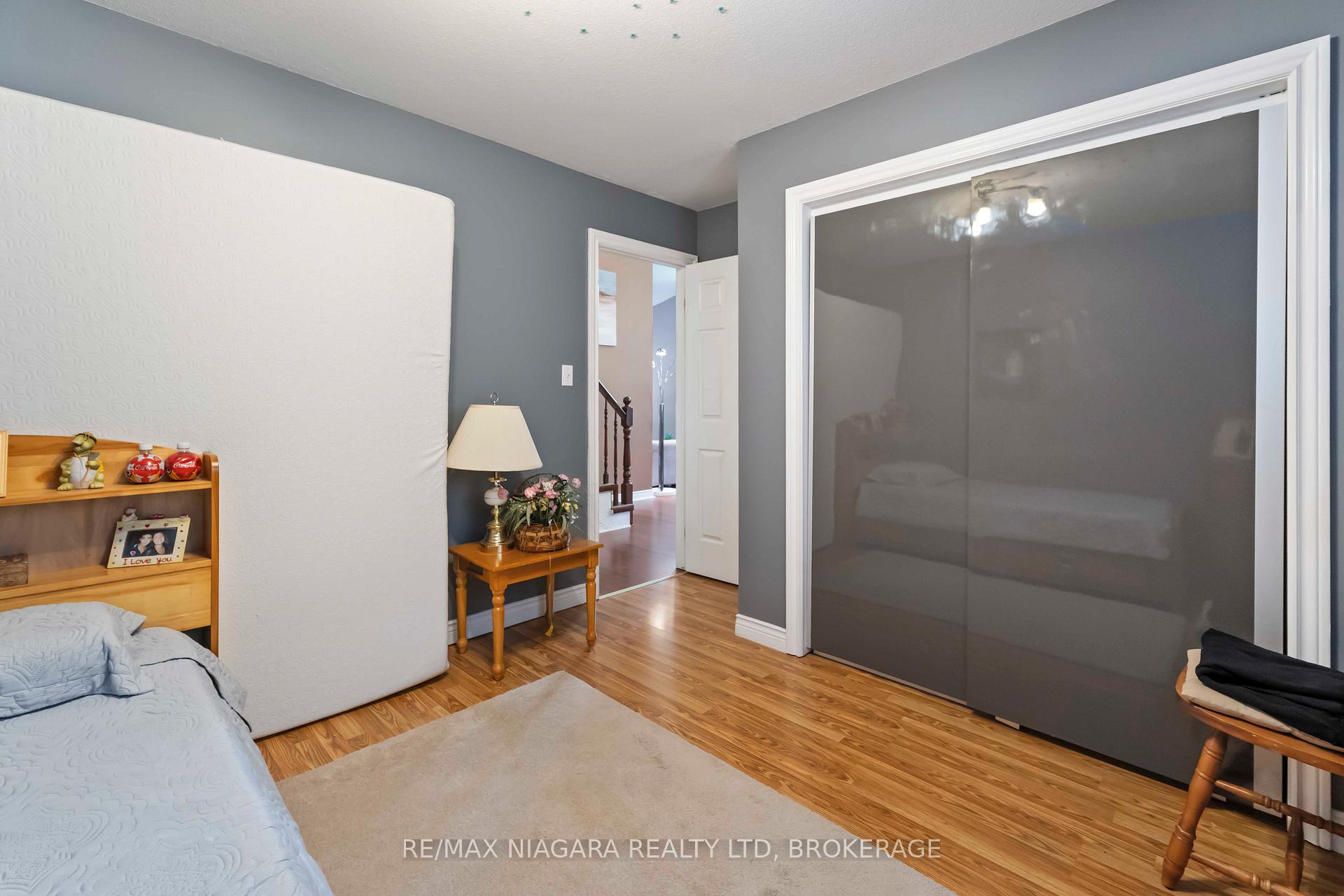 Photo 10 of 7989 Harvest Crescent, Niagara Falls, Ascot — HOMEH