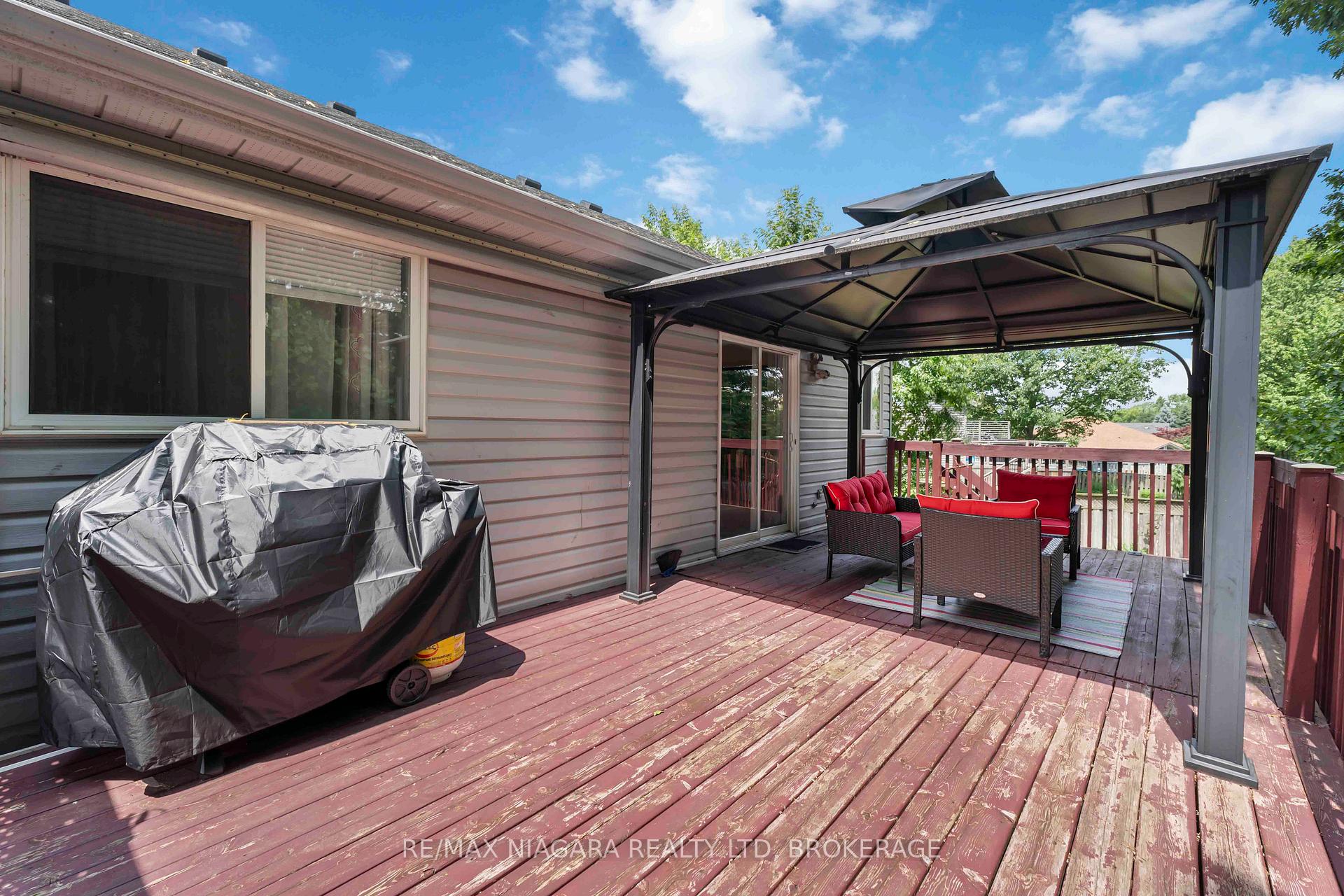 Photo 18 of 7989 Harvest Crescent, Niagara Falls, Ascot — HOMEH