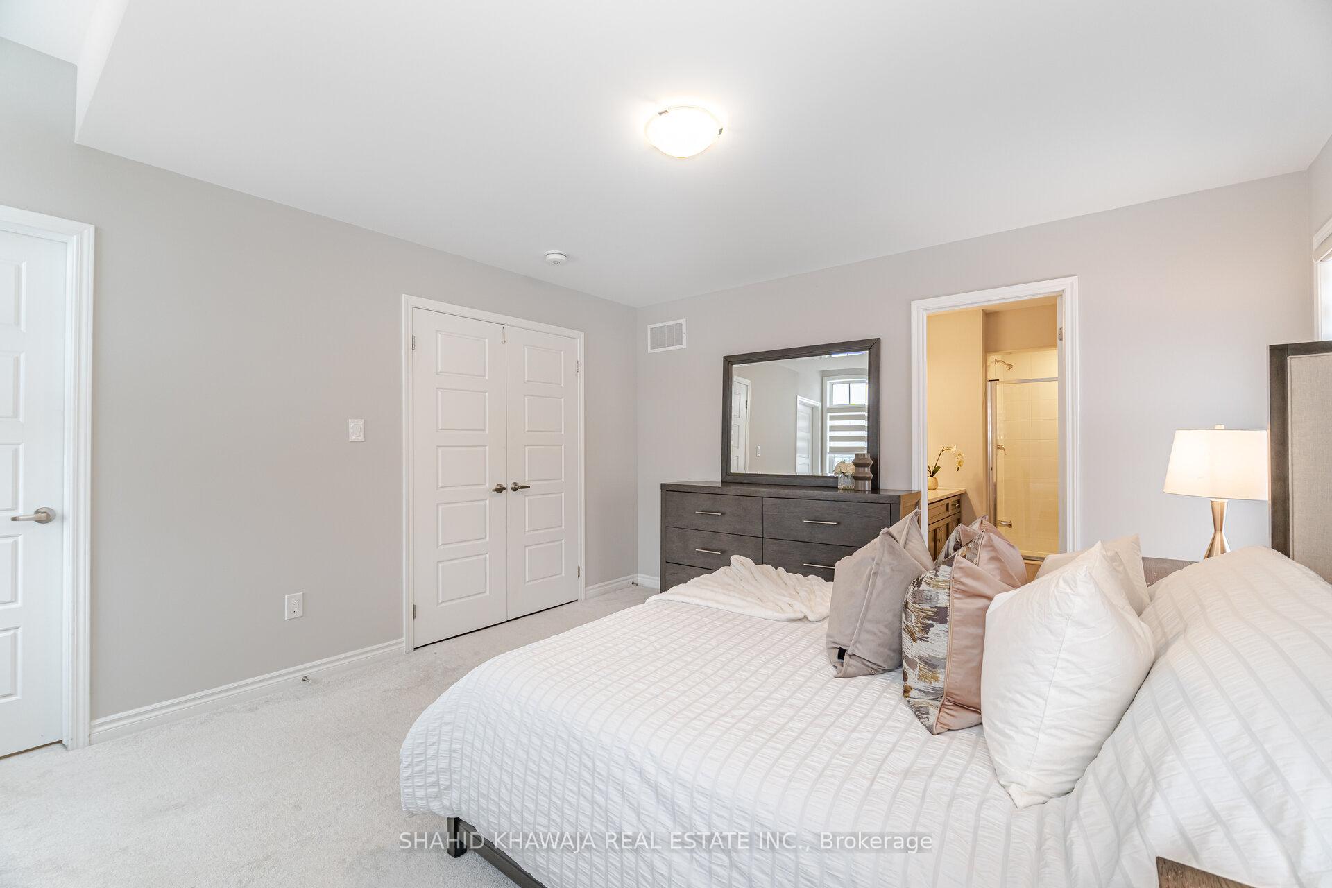 Photo 26 of 1350 Lobelia Crescent, Milton, Walker — HOMEH