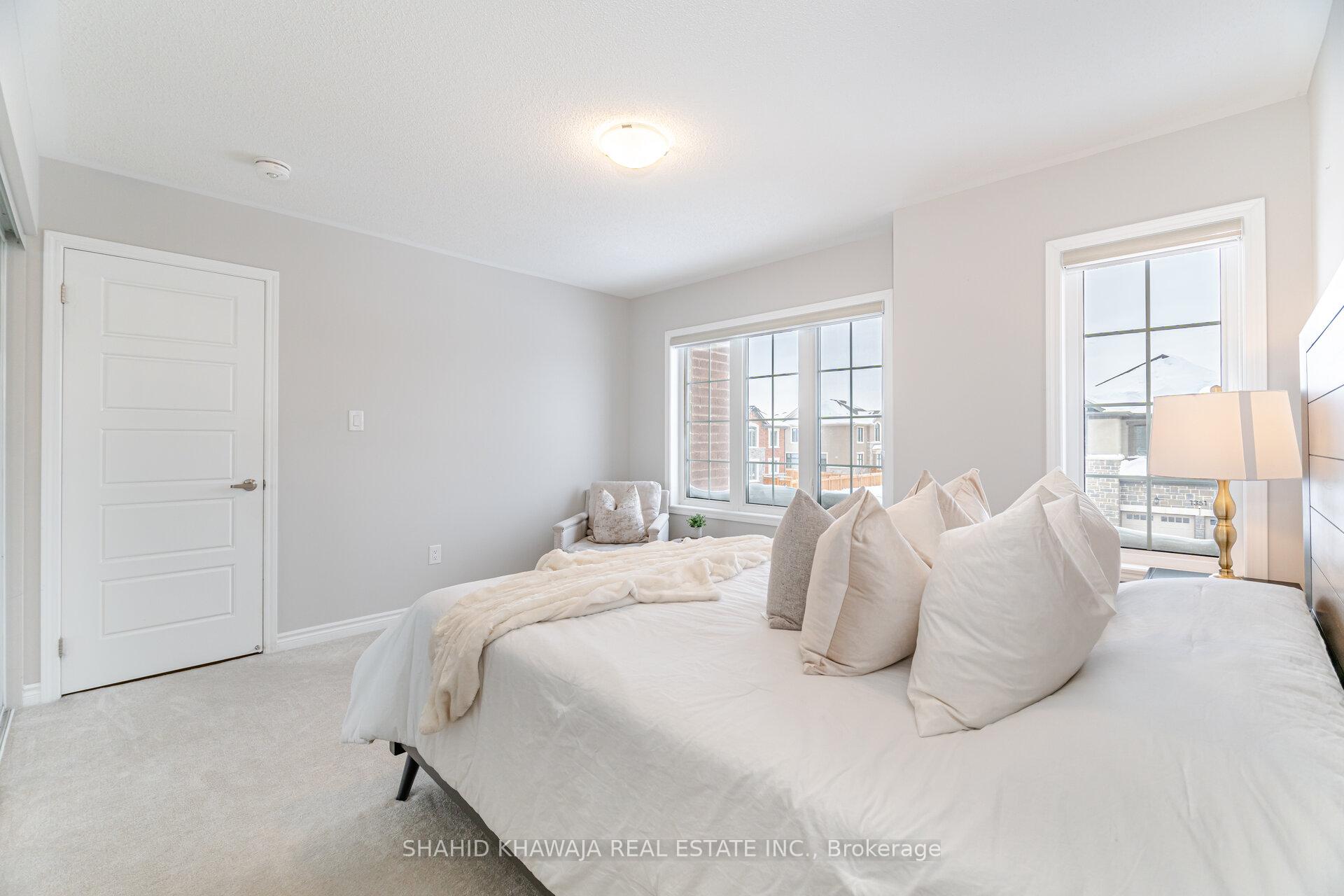 Photo 31 of 1350 Lobelia Crescent, Milton, Walker — HOMEH