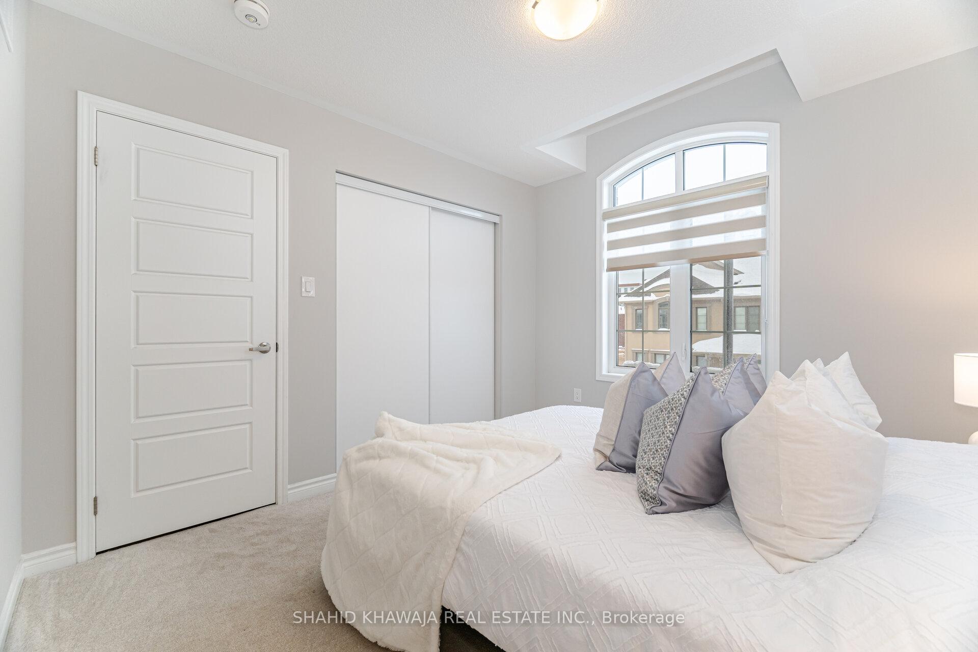 Photo 33 of 1350 Lobelia Crescent, Milton, Walker — HOMEH