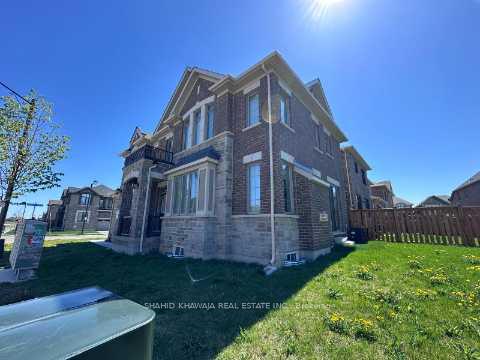 Photo 42 of 1350 Lobelia Crescent, Milton, Walker — HOMEH