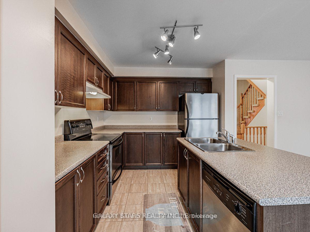 Photo 14 of 2448 Tillings Road, Pickering, Duffin Heights — HOMEH