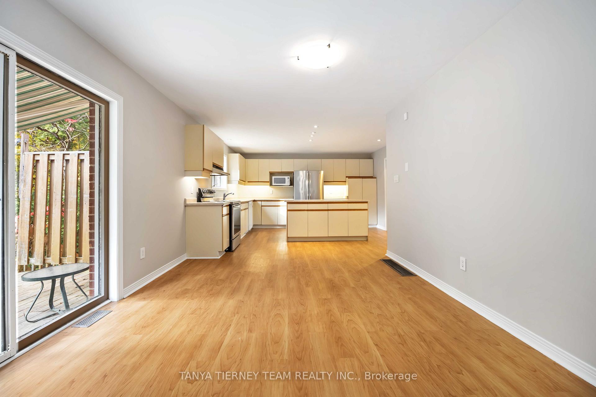 Photo 21 of 1862 Pinegrove Avenue, Pickering, Highbush — HOMEH